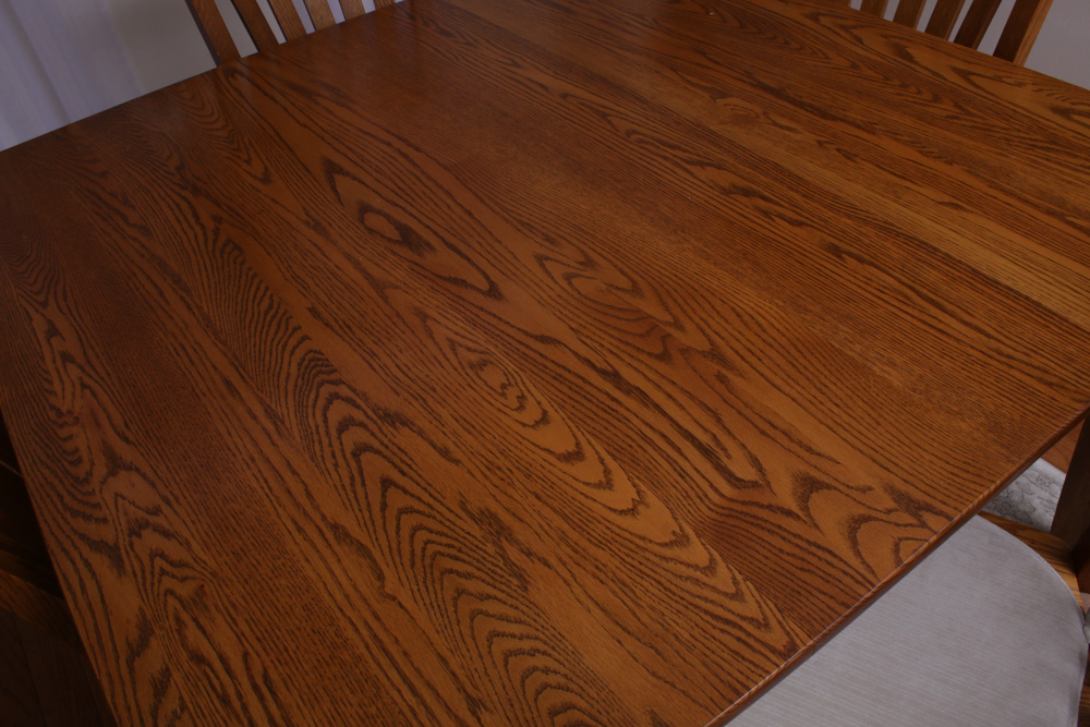 Shin-Lee, Arts and Crafts Style Oak Dining Room Table and Chairs