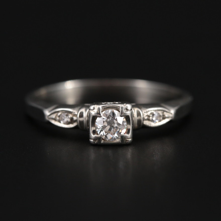 1940s 18K White Gold Diamond Ring