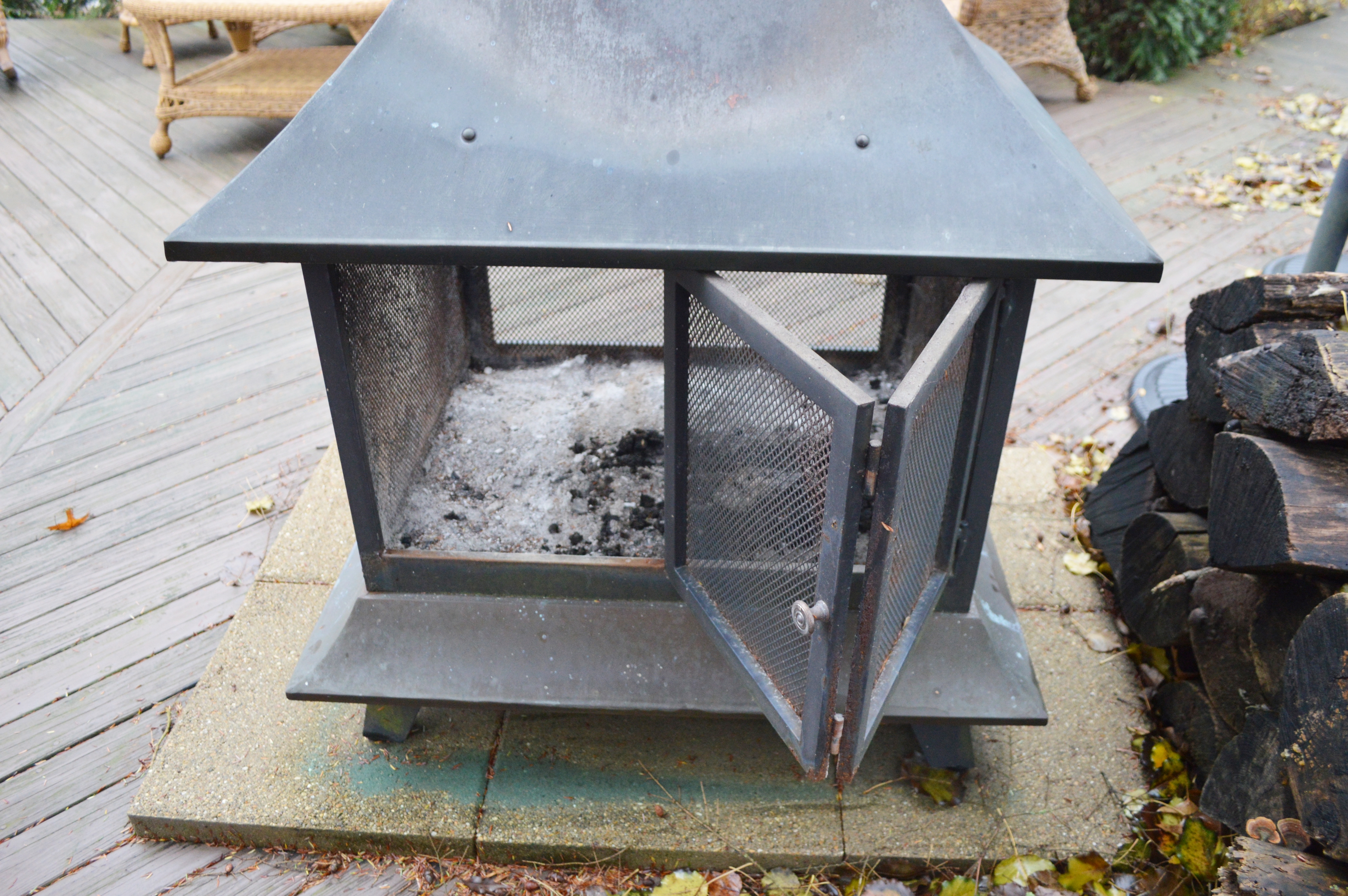 Wood Burning Pagoda Patio Fire Pit