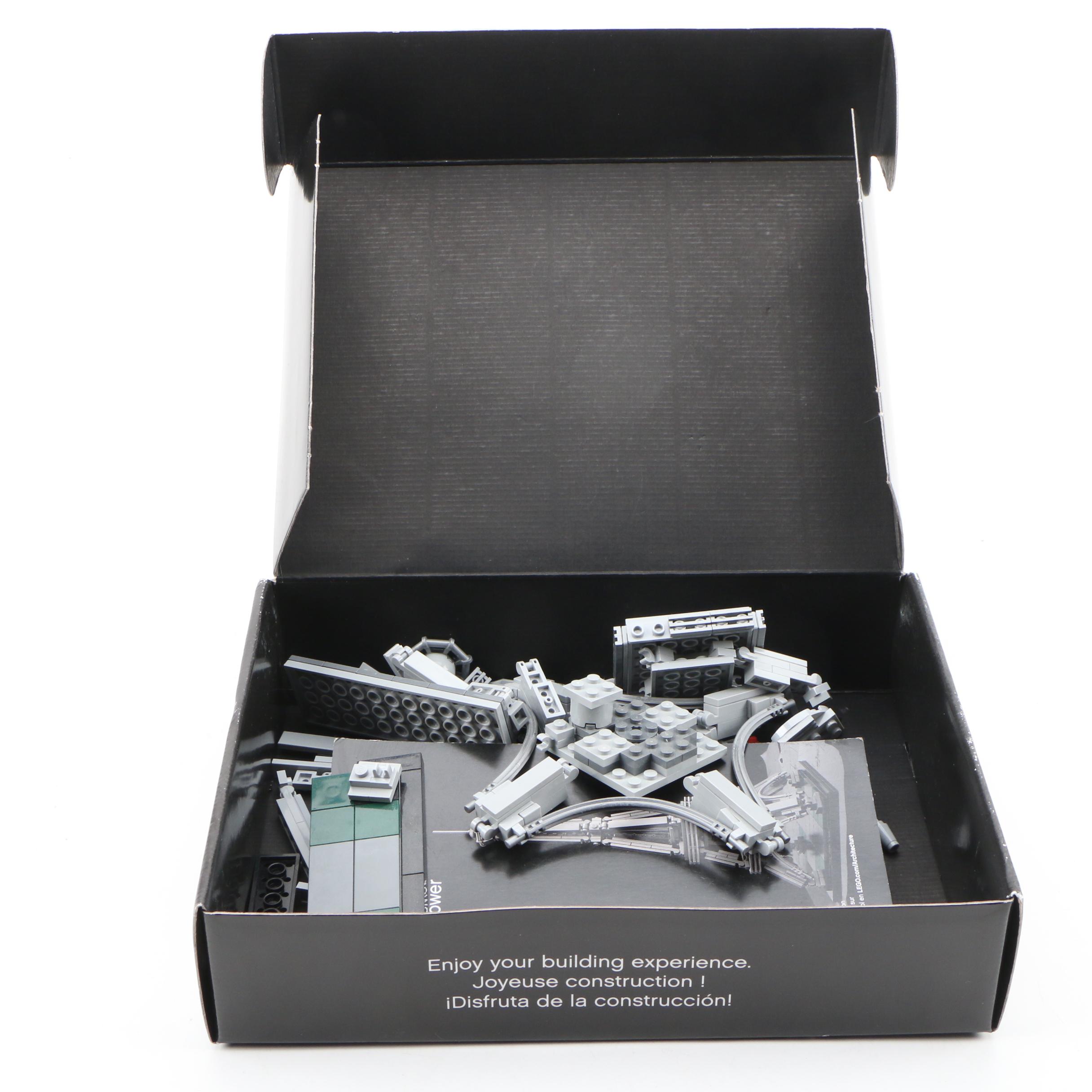 LEGO Architecture "The Eiffel Tower" Construction Set