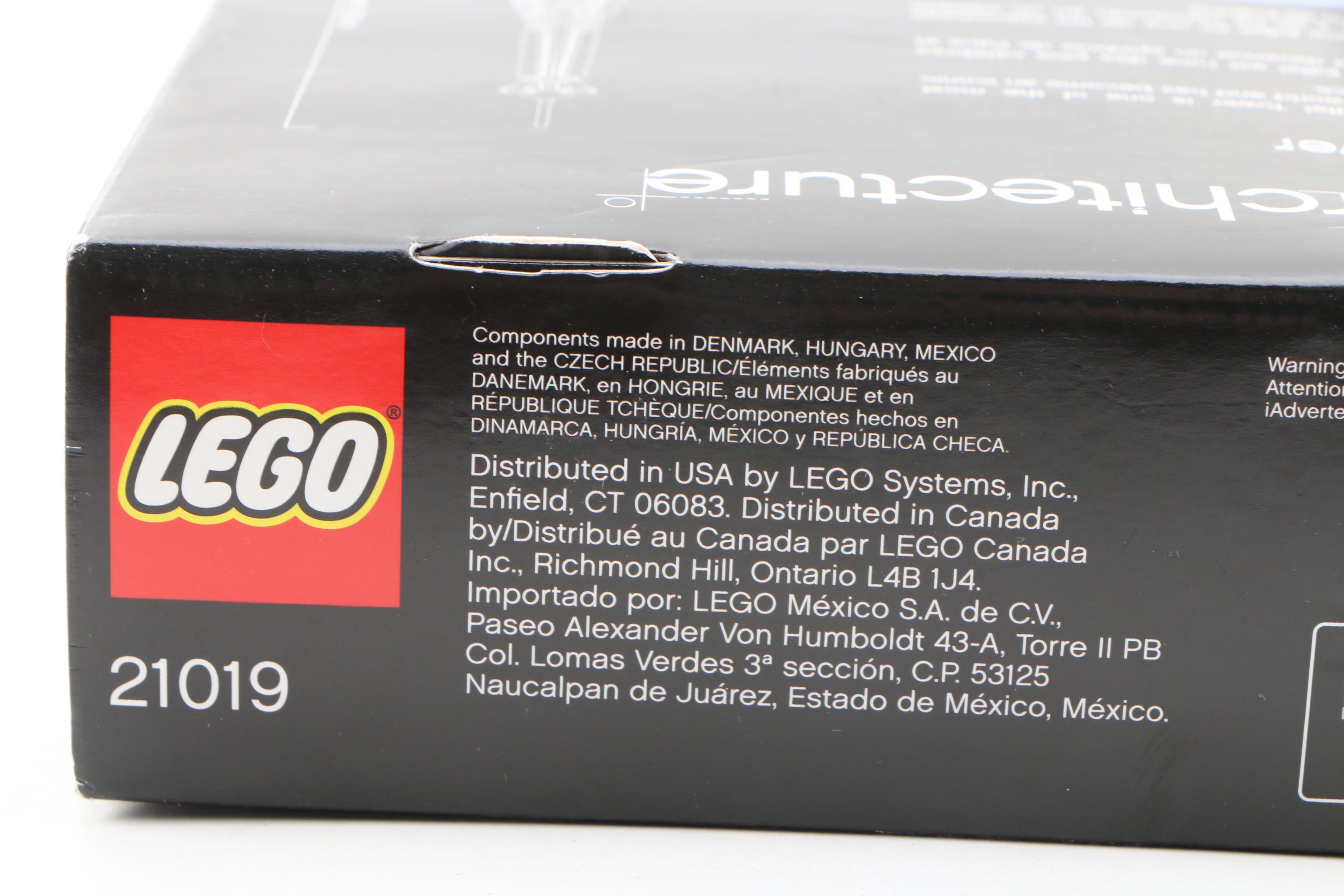 LEGO Architecture "The Eiffel Tower" Construction Set