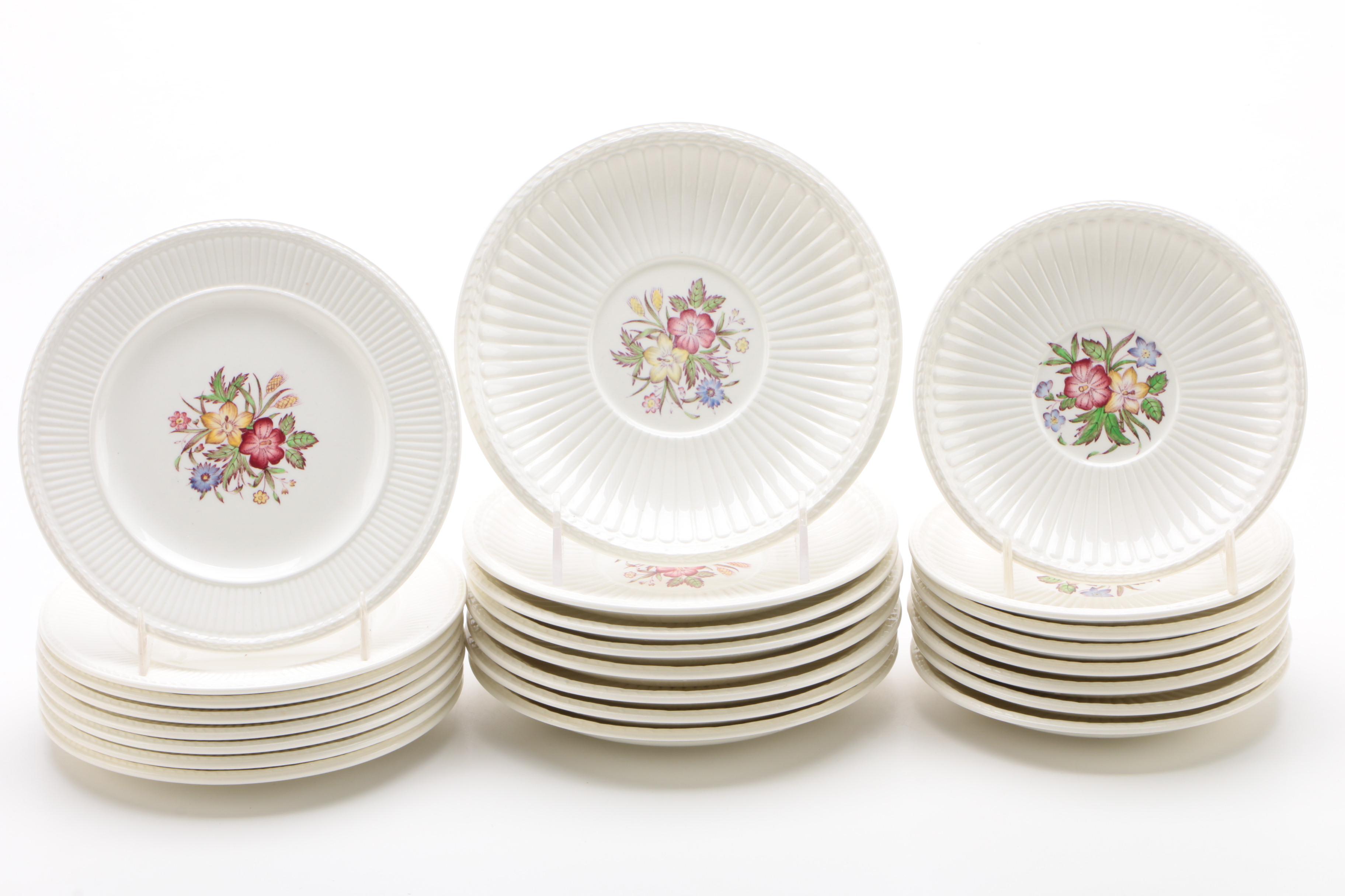 Wedgwood "Cavalier Meadow" Earthenware Dinnerware, Mid-20th Century