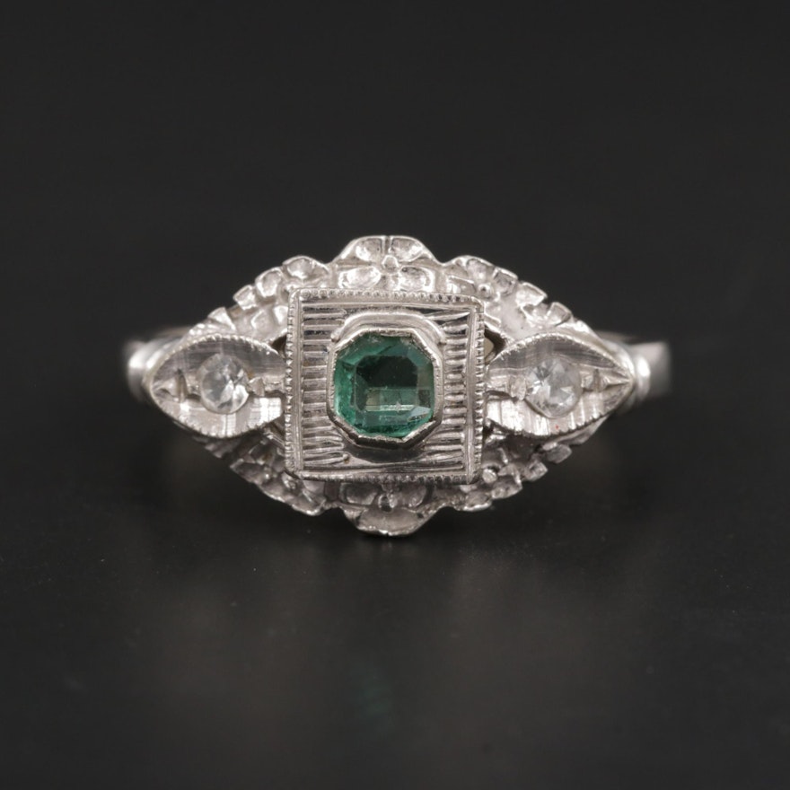 Vintage 10K White Gold Emerald and Spinel Ring