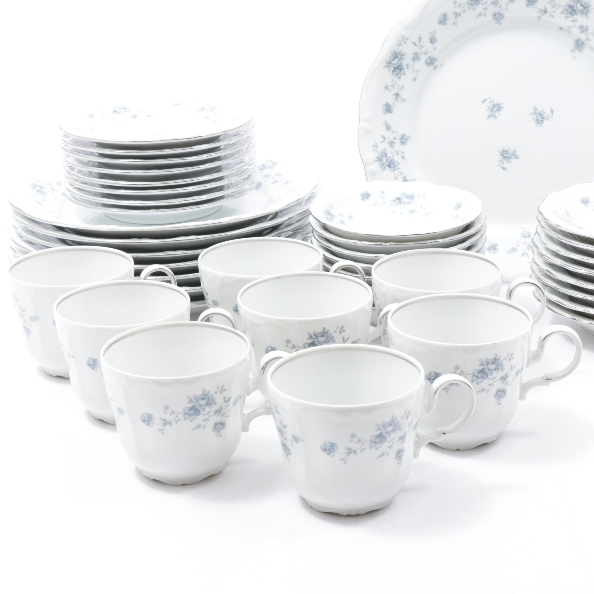 Johann Haviland "Blue Garland" Dinner Service for Eight, Late 20th Century