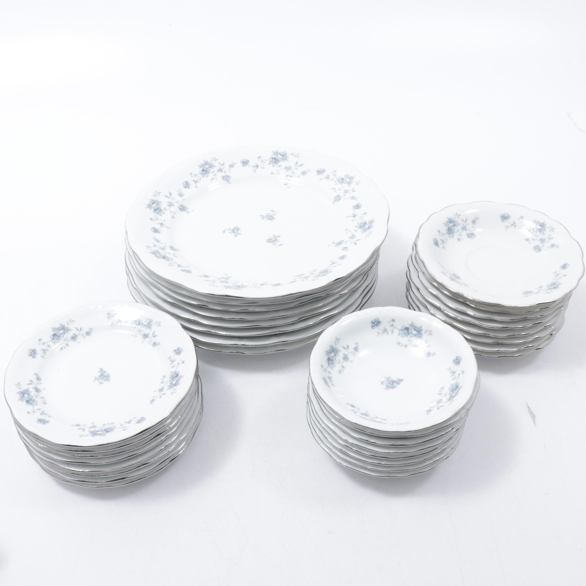 Johann Haviland "Blue Garland" Dinner Service for Eight, Late 20th Century