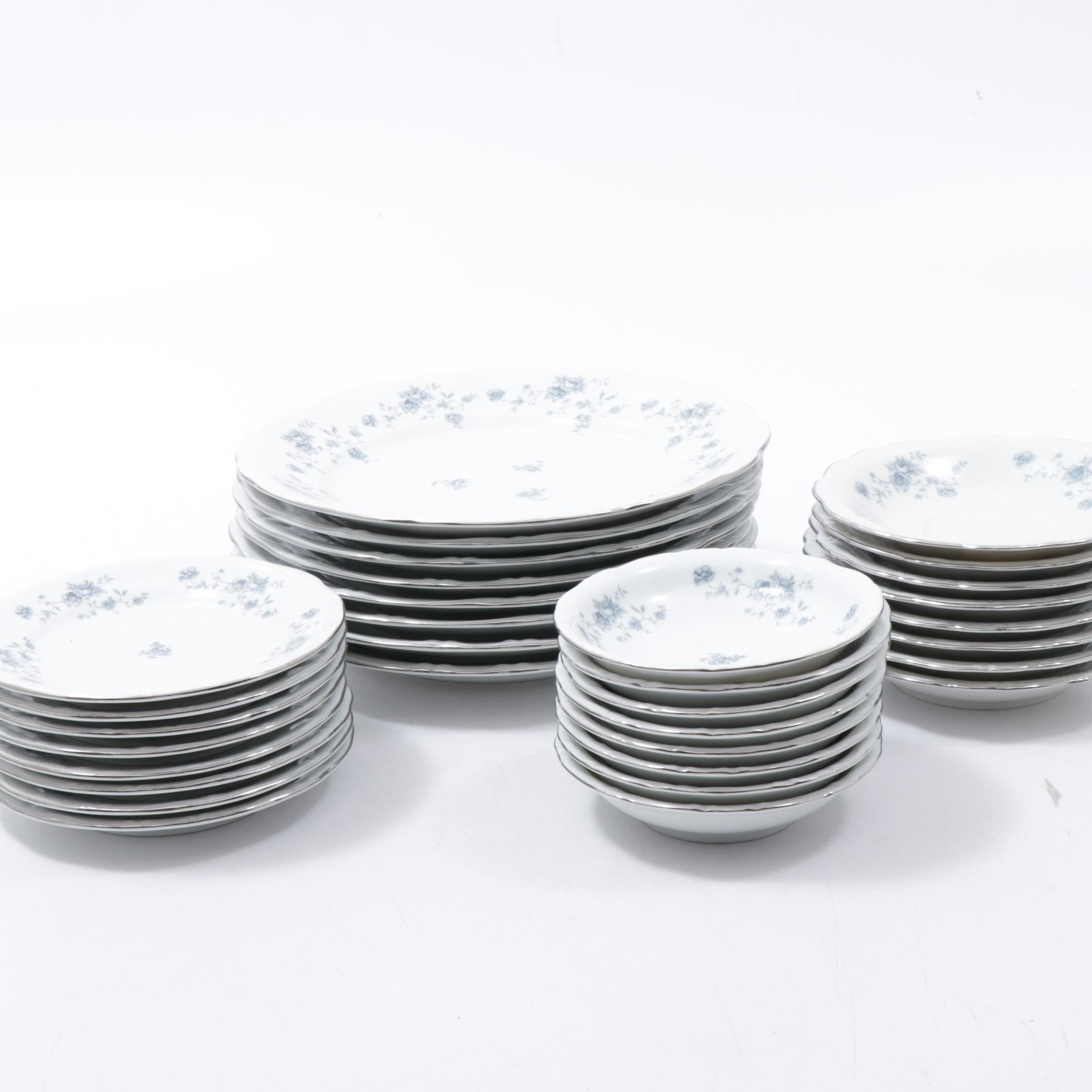 Johann Haviland "Blue Garland" Dinner Service for Eight, Late 20th Century