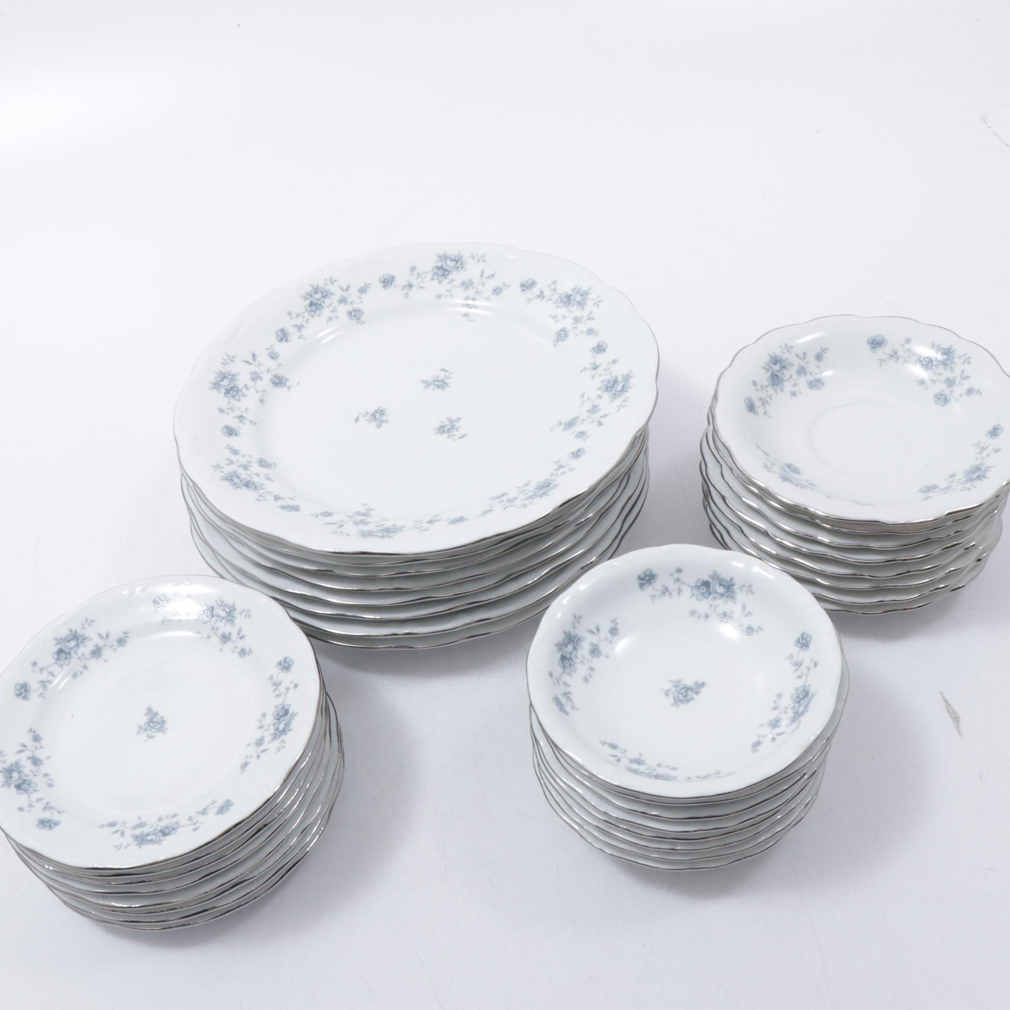 Johann Haviland "Blue Garland" Dinner Service for Eight, Late 20th Century