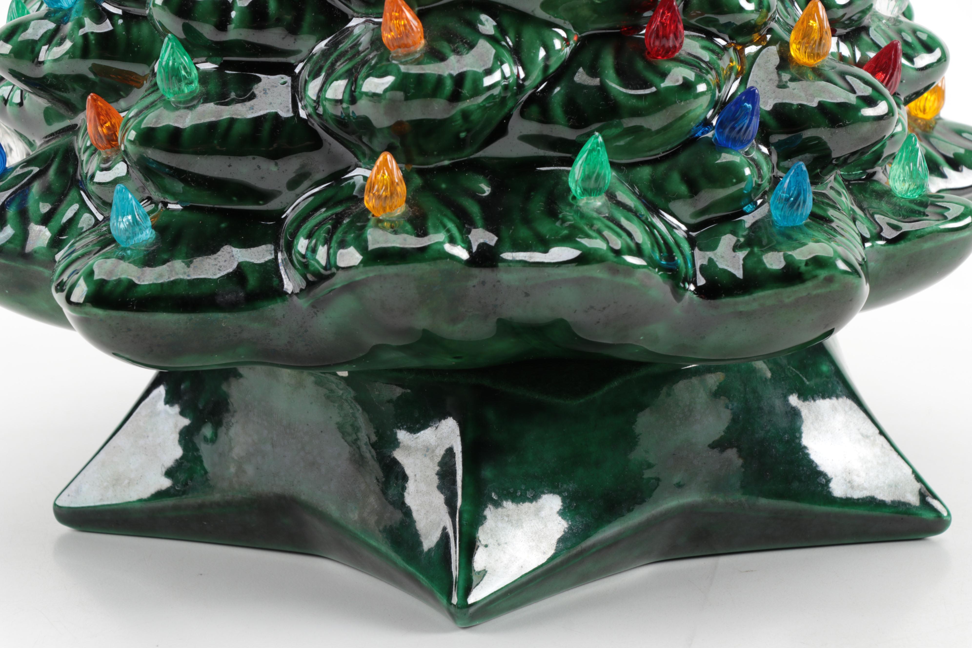 Holland Mold Illuminated Ceramic Christmas Tree