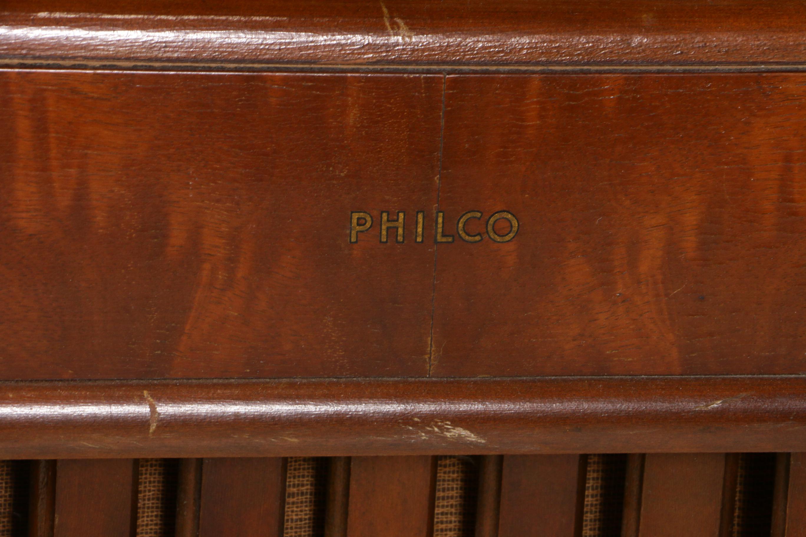 Philco 41-280 Radio Console, 1940s