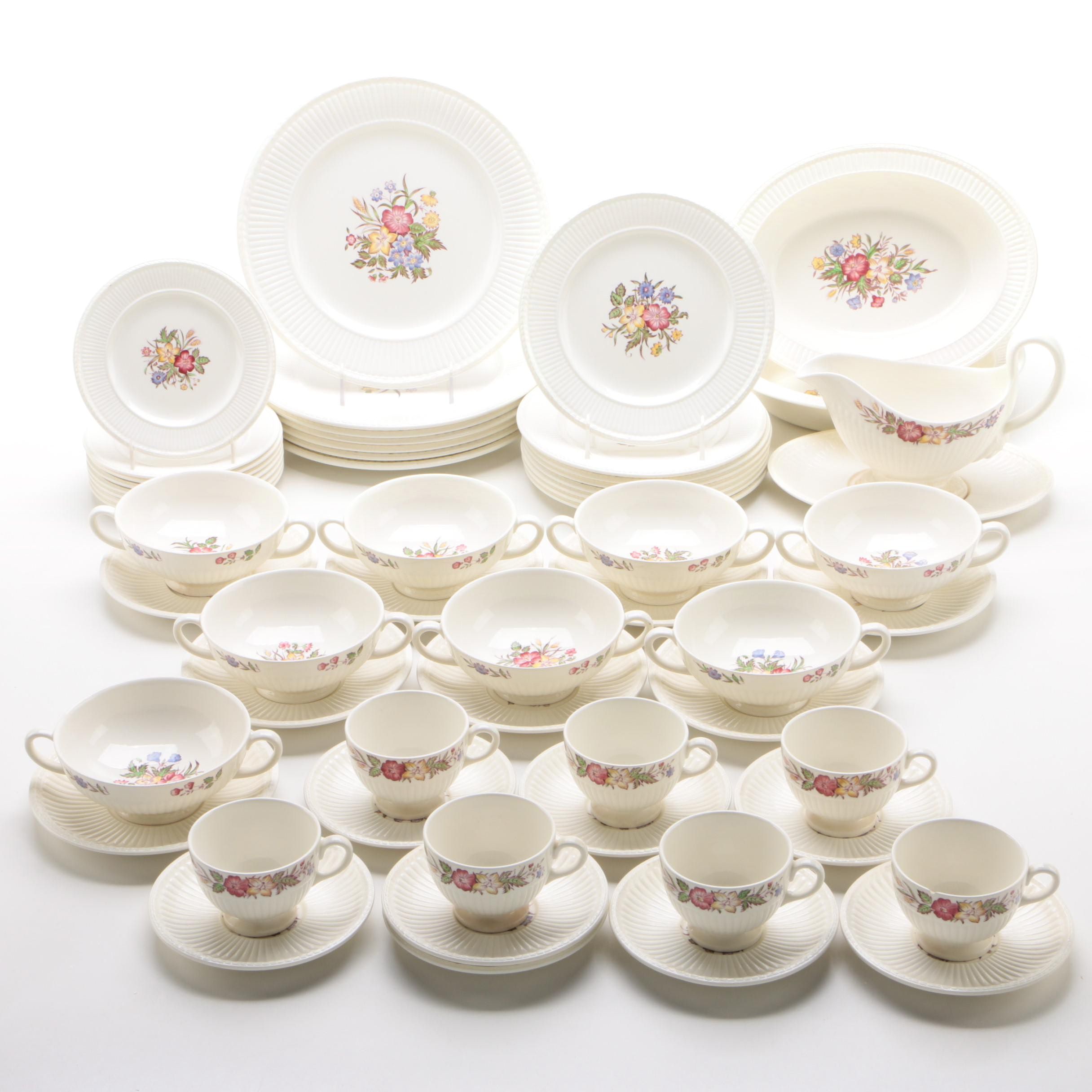 Wedgwood "Cavalier Meadow" Earthenware Dinnerware, Mid-20th Century