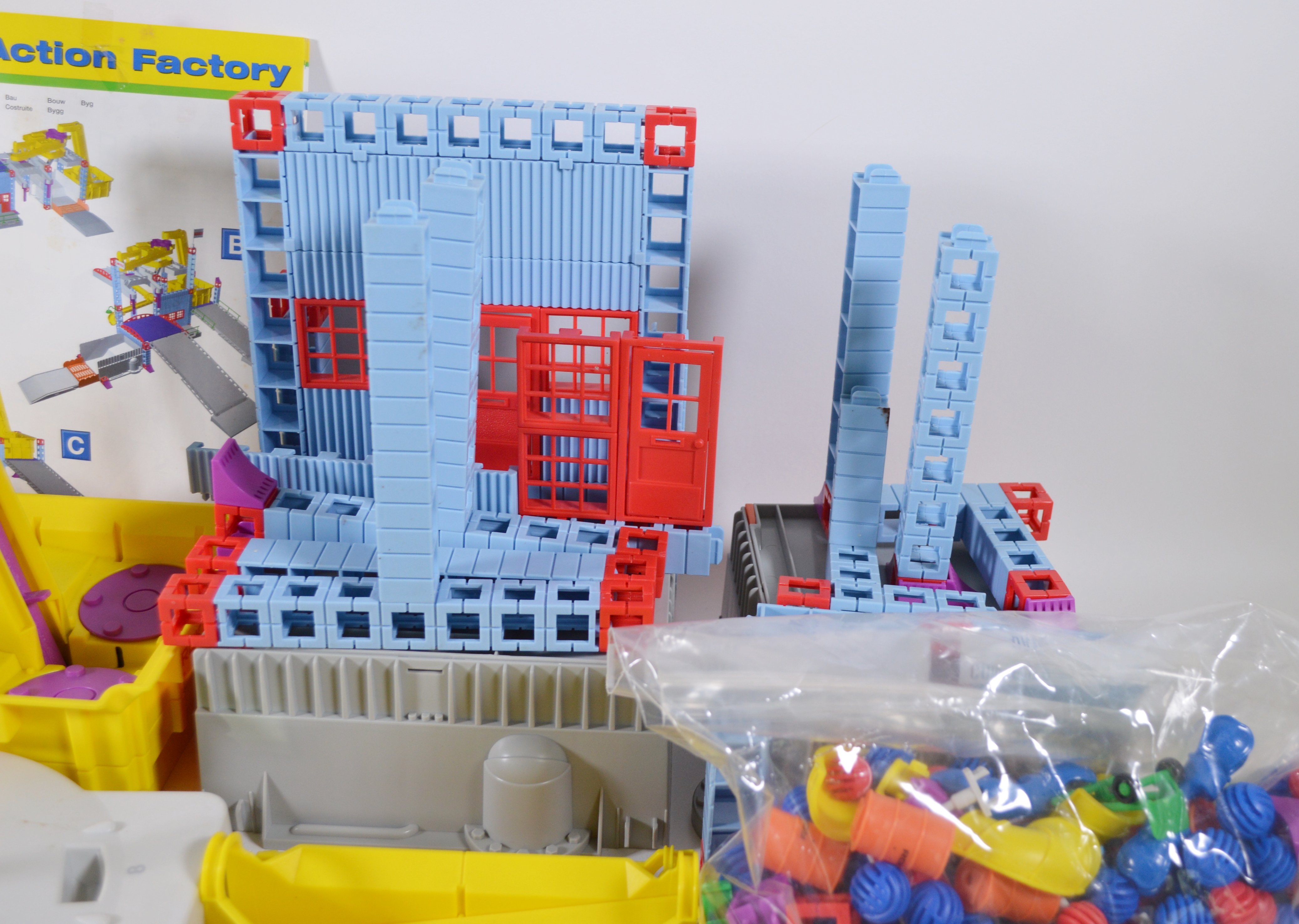 Rokenbok System Construction World and Controllers Toy Play Set