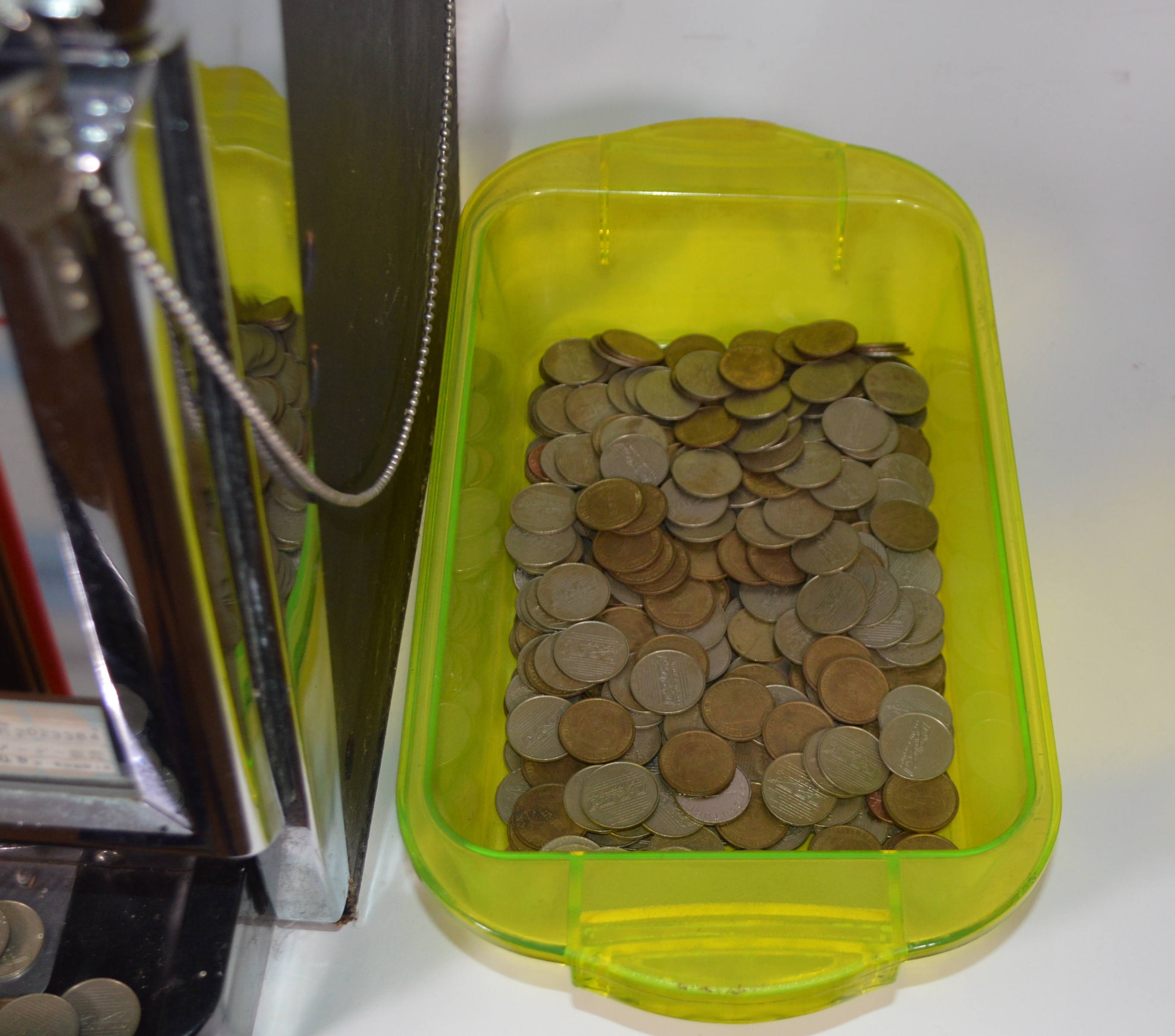 Macy "Thunder" Coin Slot Machine