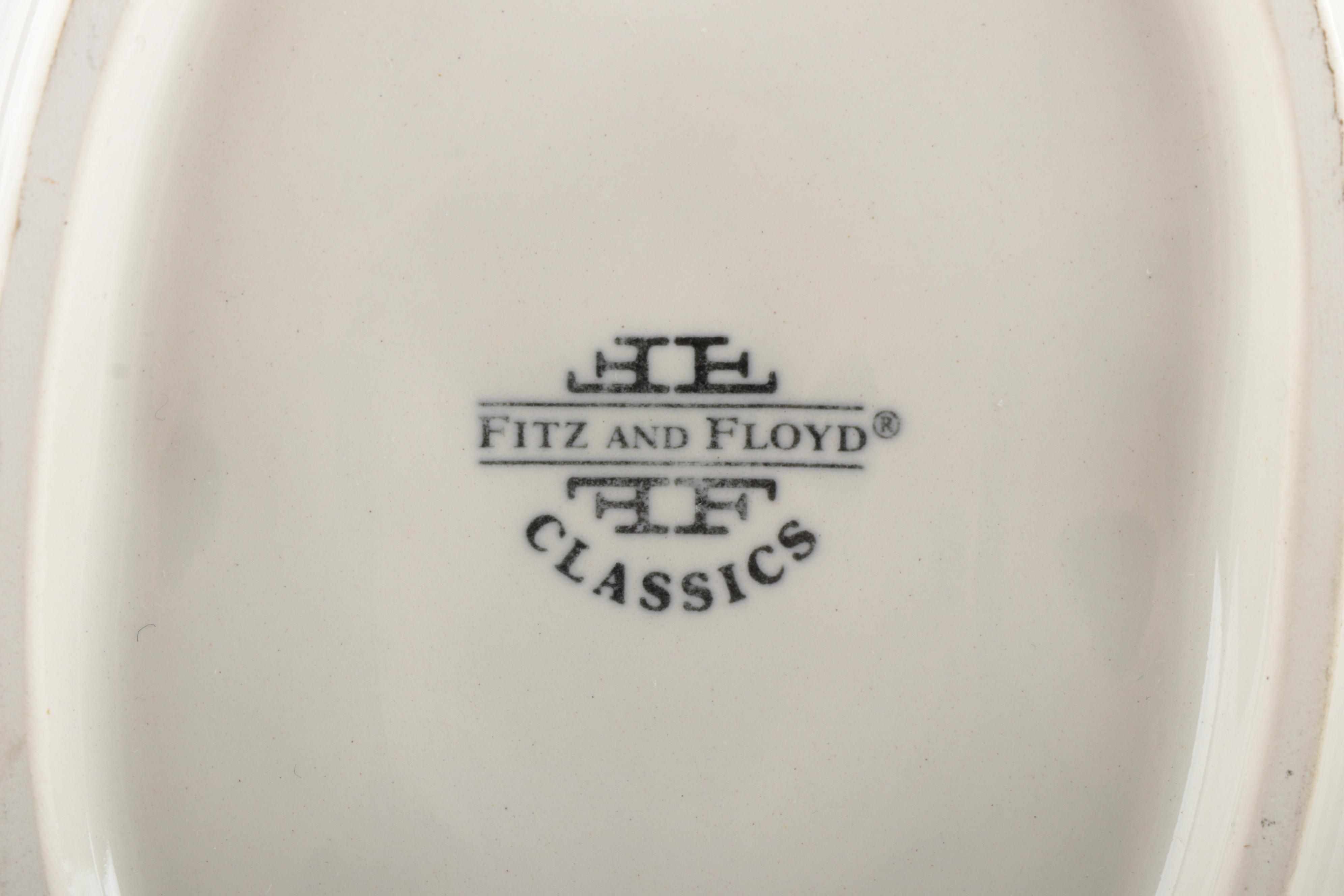 Fitz & Floyd Christmas-Themed Dinnerware Set, Mid to Late 20th Century