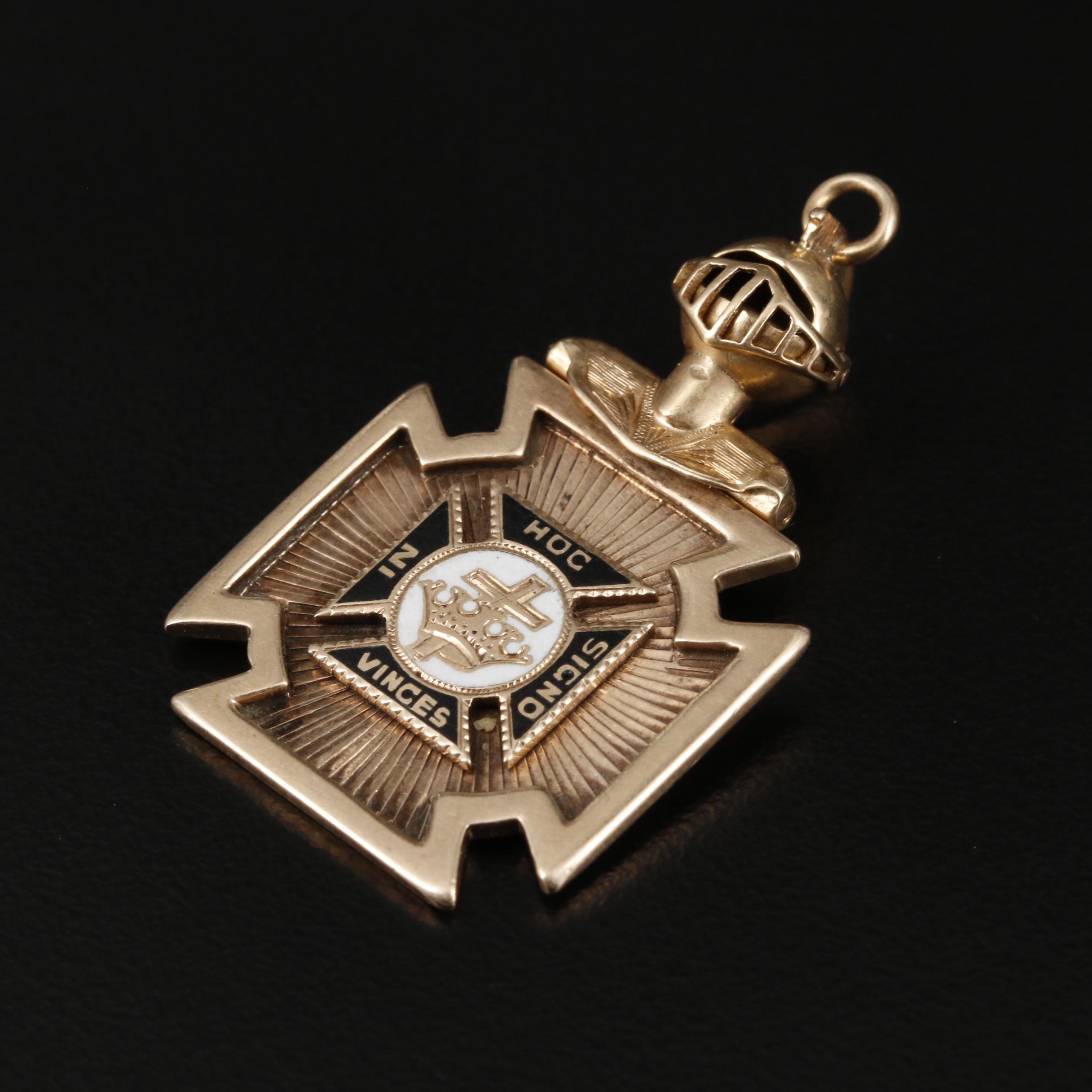 14K Yellow Gold Enamel Masonic Pendant
