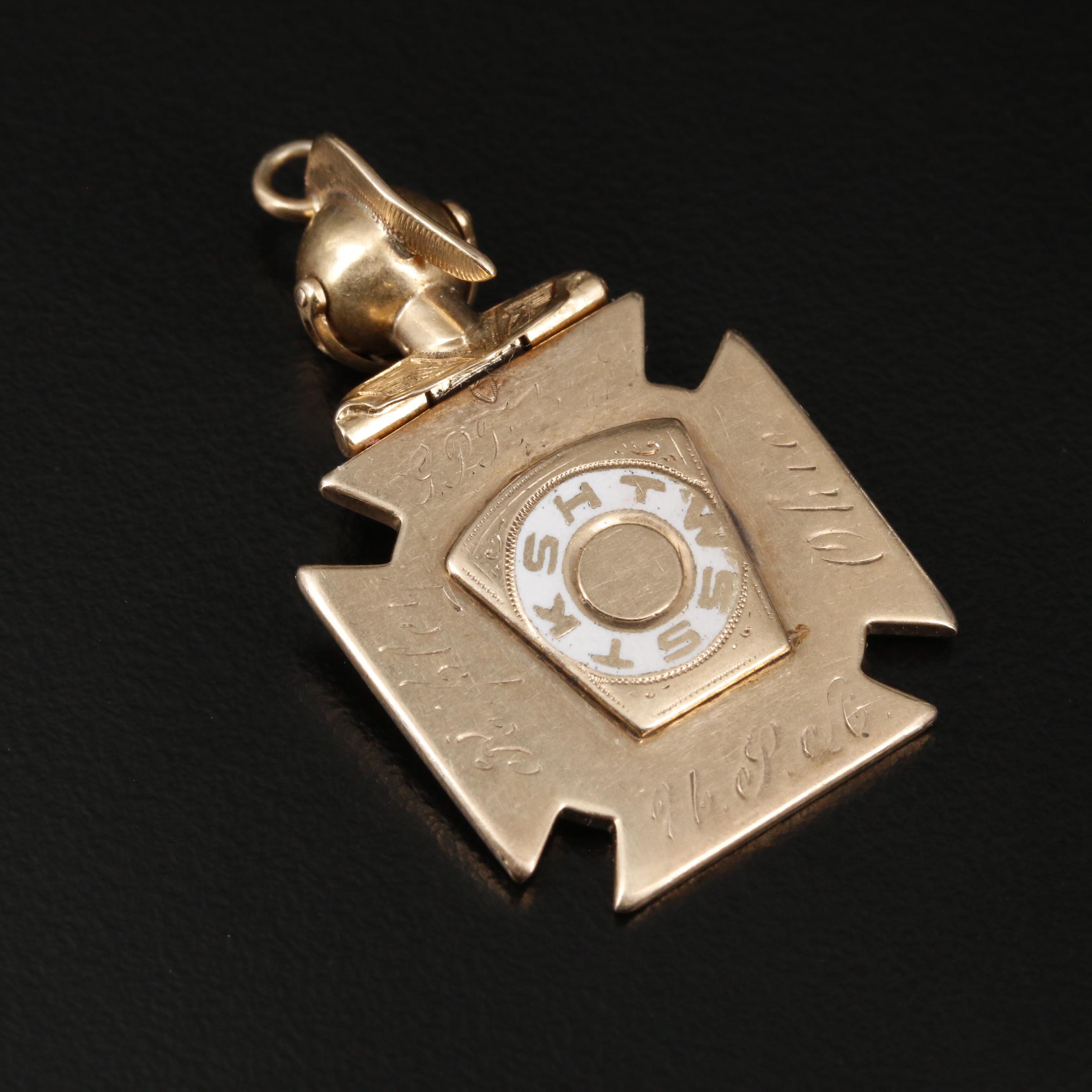 14K Yellow Gold Enamel Masonic Pendant