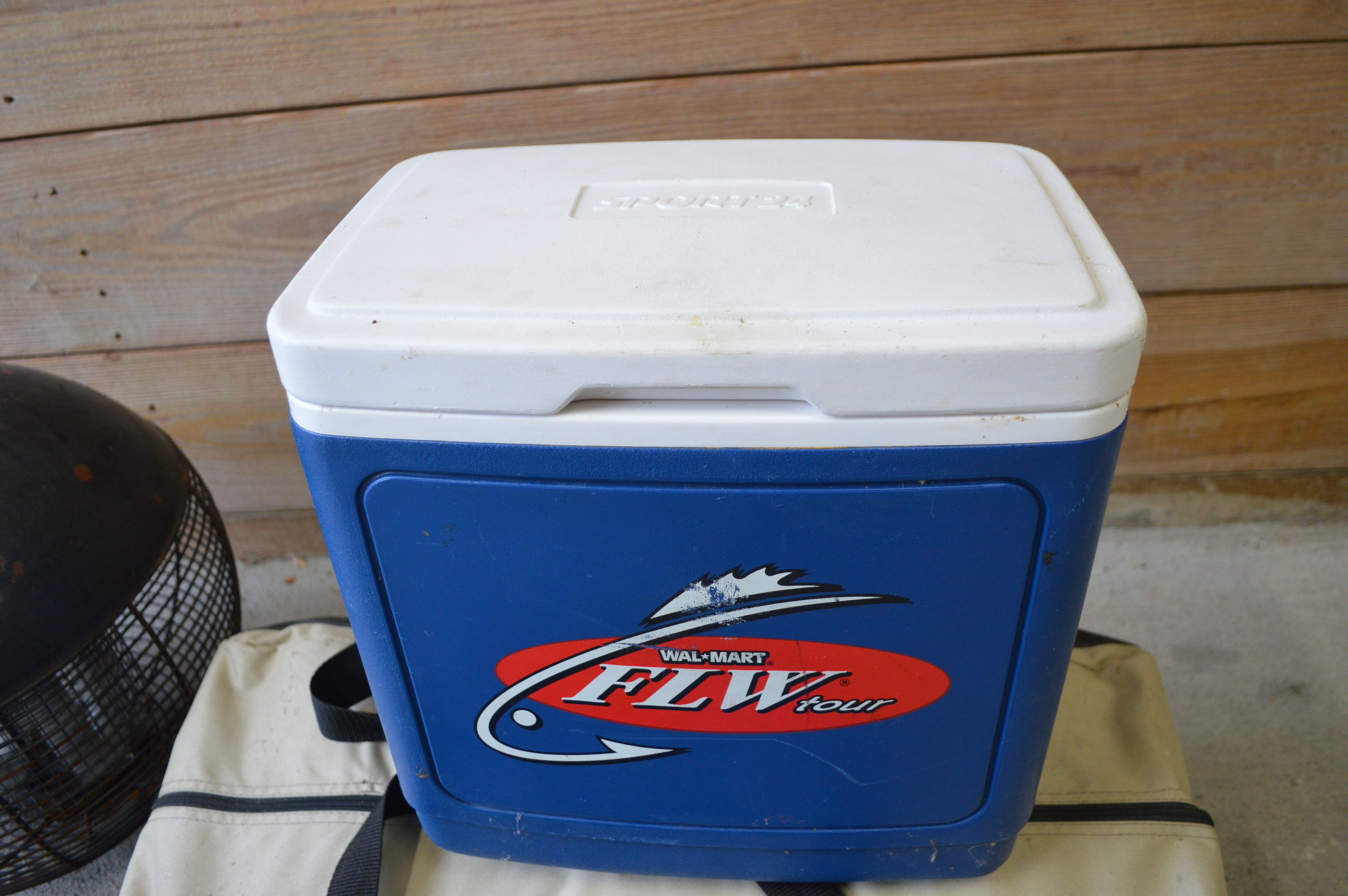 Eddie Bauer 10'x 14' Two Room Cabin/Dome Tent and Weber Insect Electrocutor