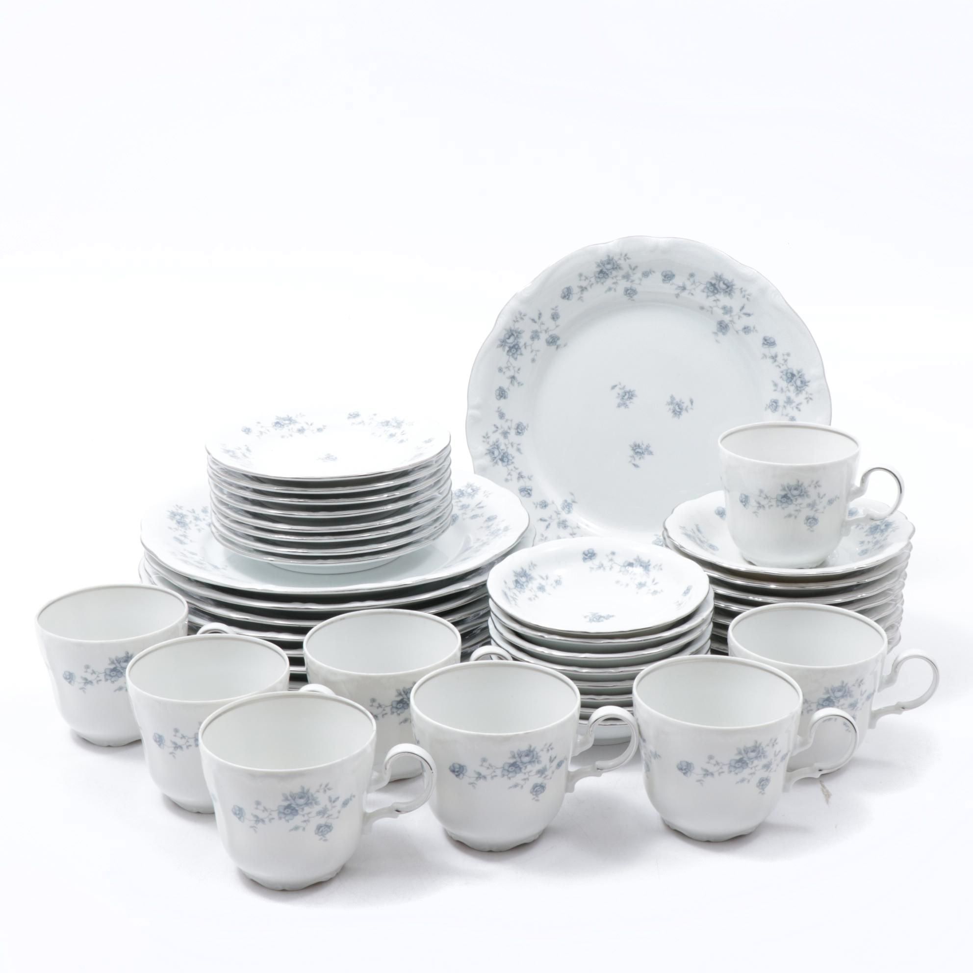 Johann Haviland "Blue Garland" Dinner Service for Eight, Late 20th Century