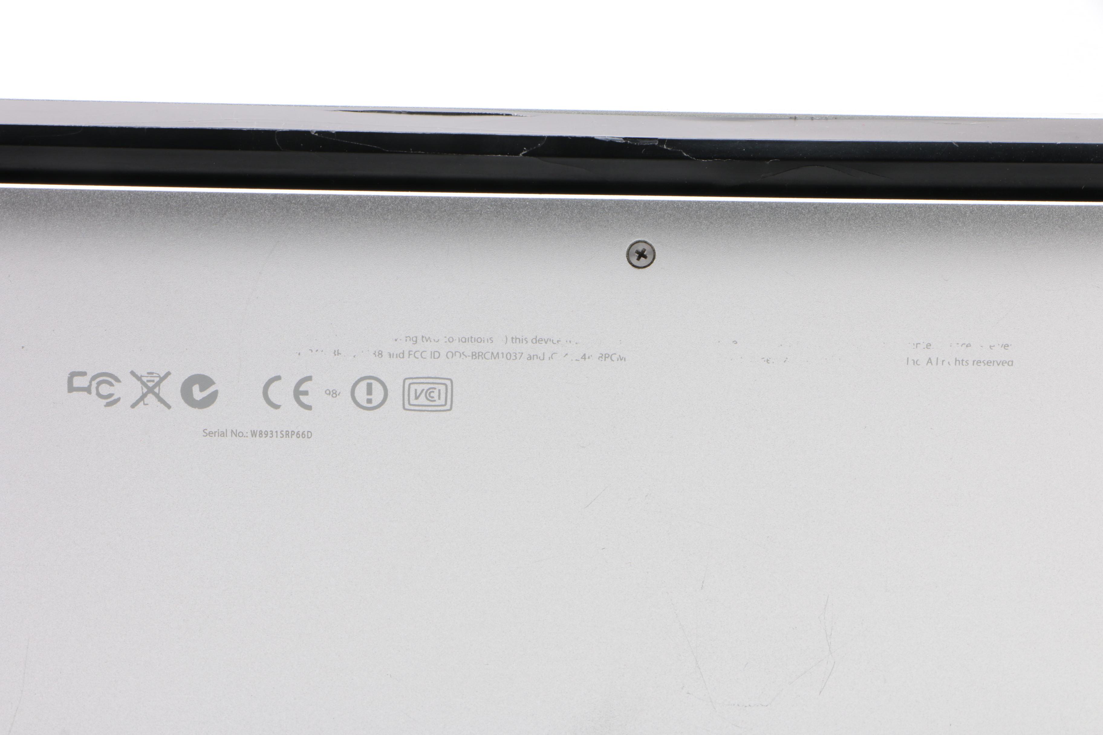 Apple 13" MacBook Pro Laptop with Power Adapter, Mid-2009