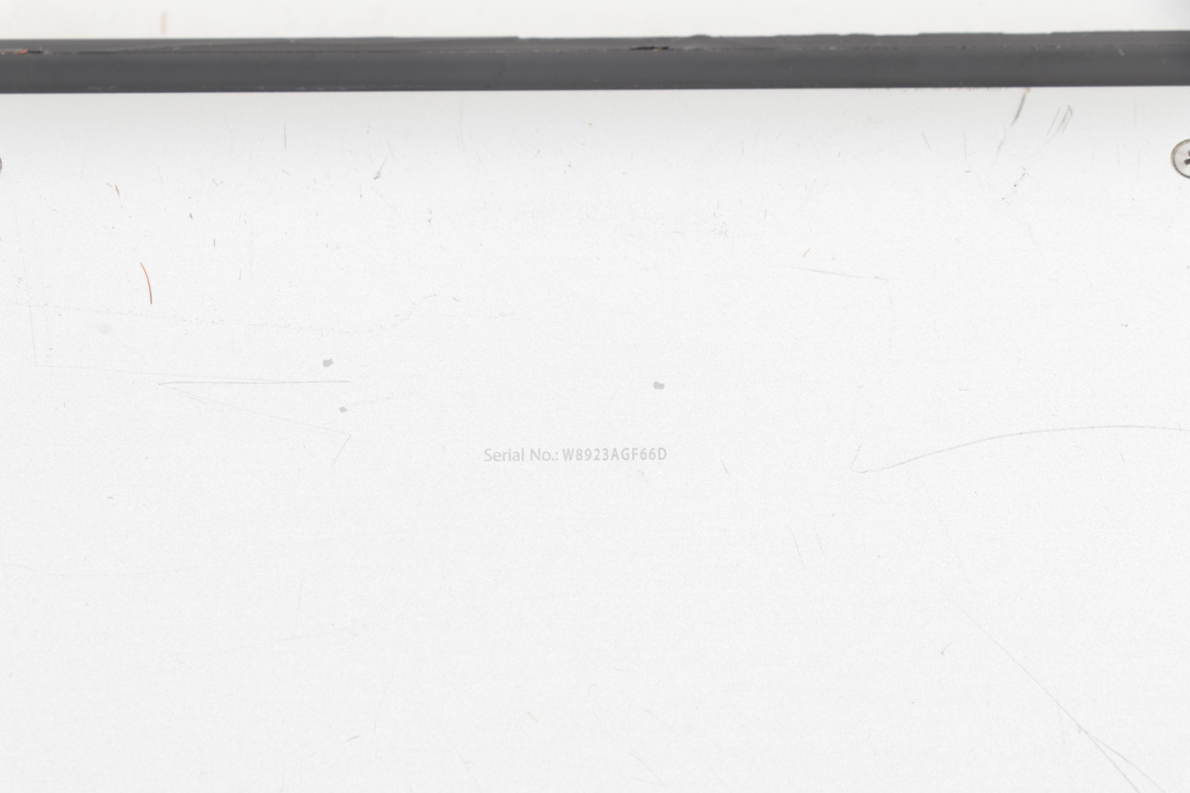 Apple 13" Apple MacBook Pro Laptop with Power Adapter, Mid-2009