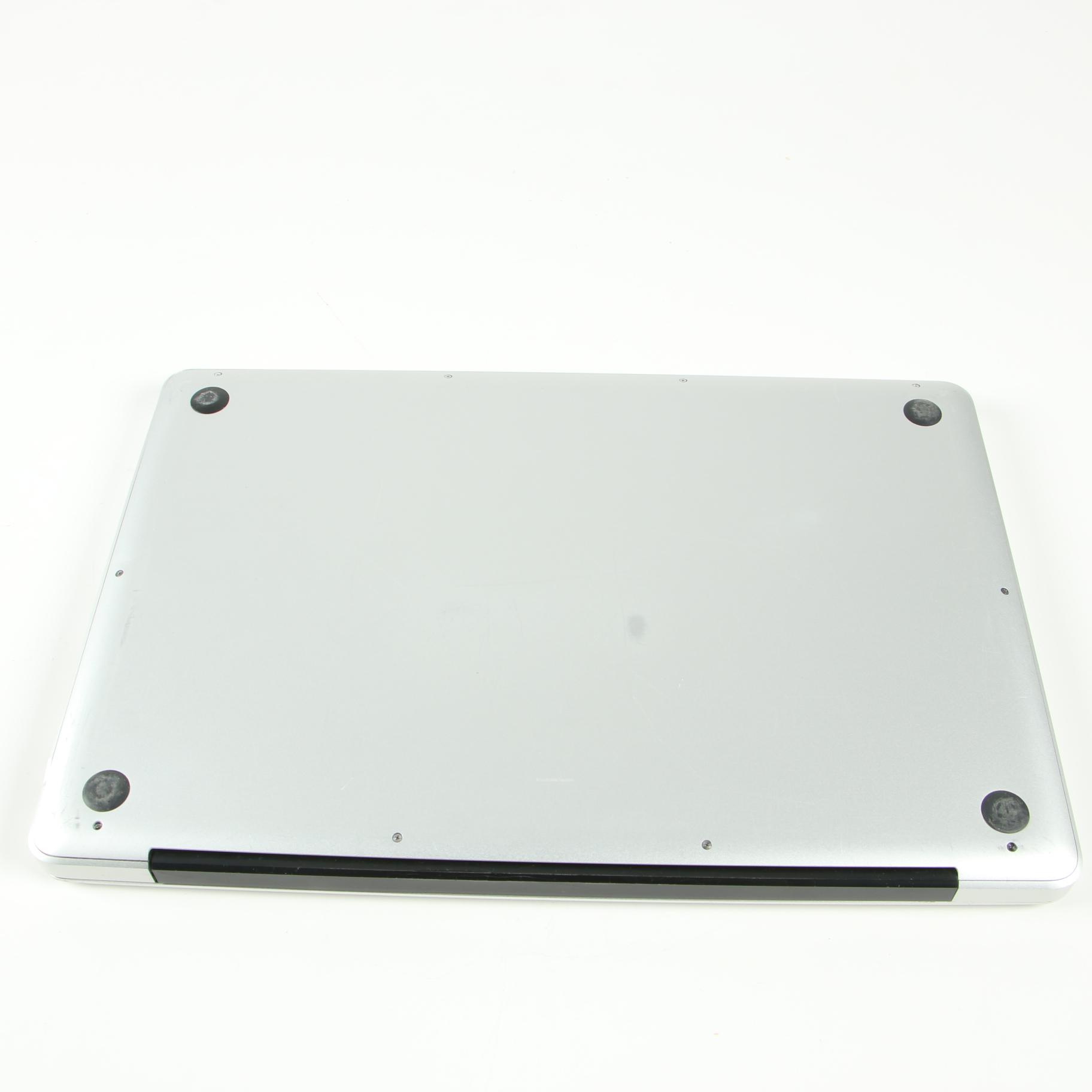 Apple 15" MacBook Pro Laptop with Power Adapter, Mid 2009