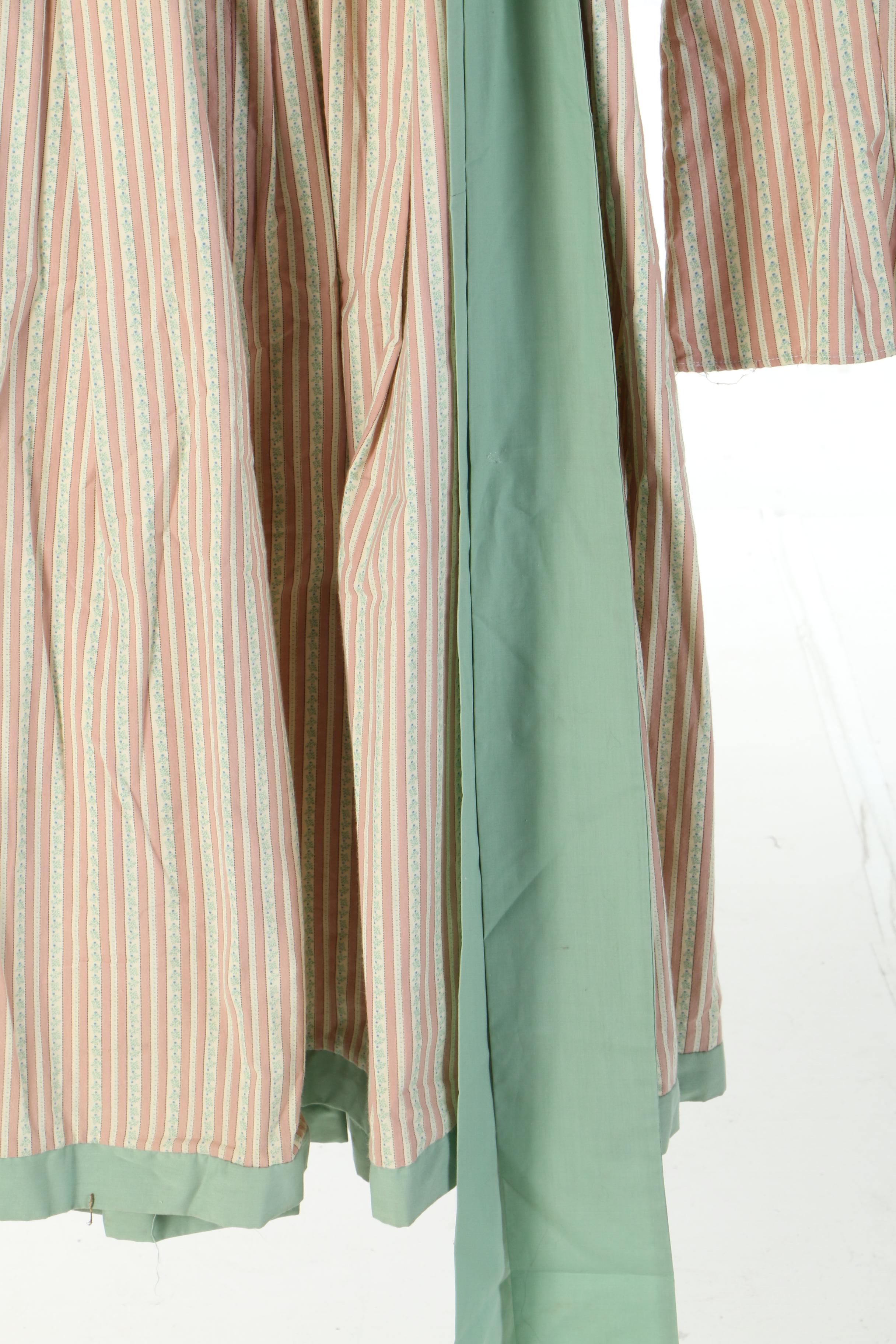 Reenactment Civil War Day Dresses with Hoop Skirt