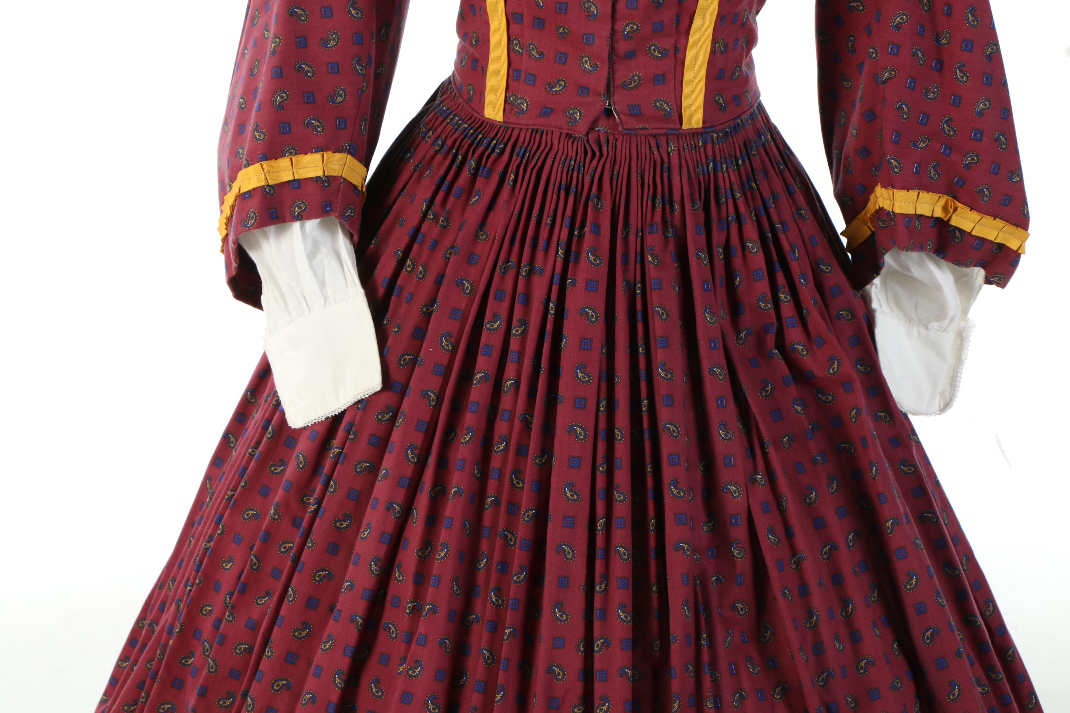 Reenactment Civil War Day Dresses with Hoop Skirt