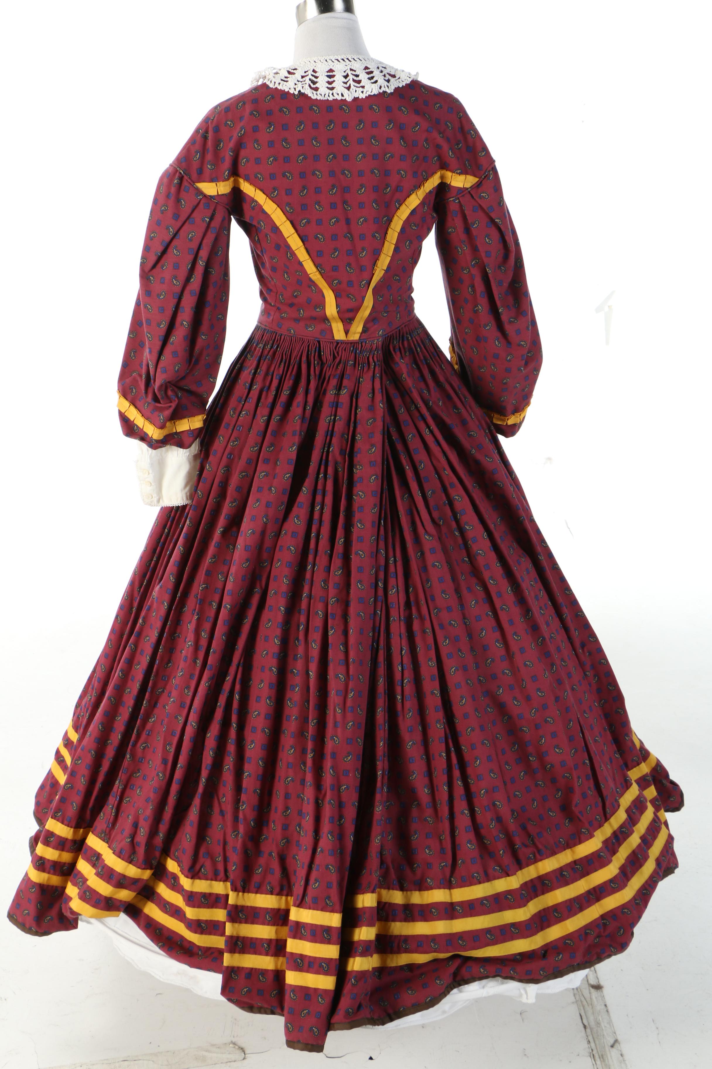Reenactment Civil War Day Dresses with Hoop Skirt