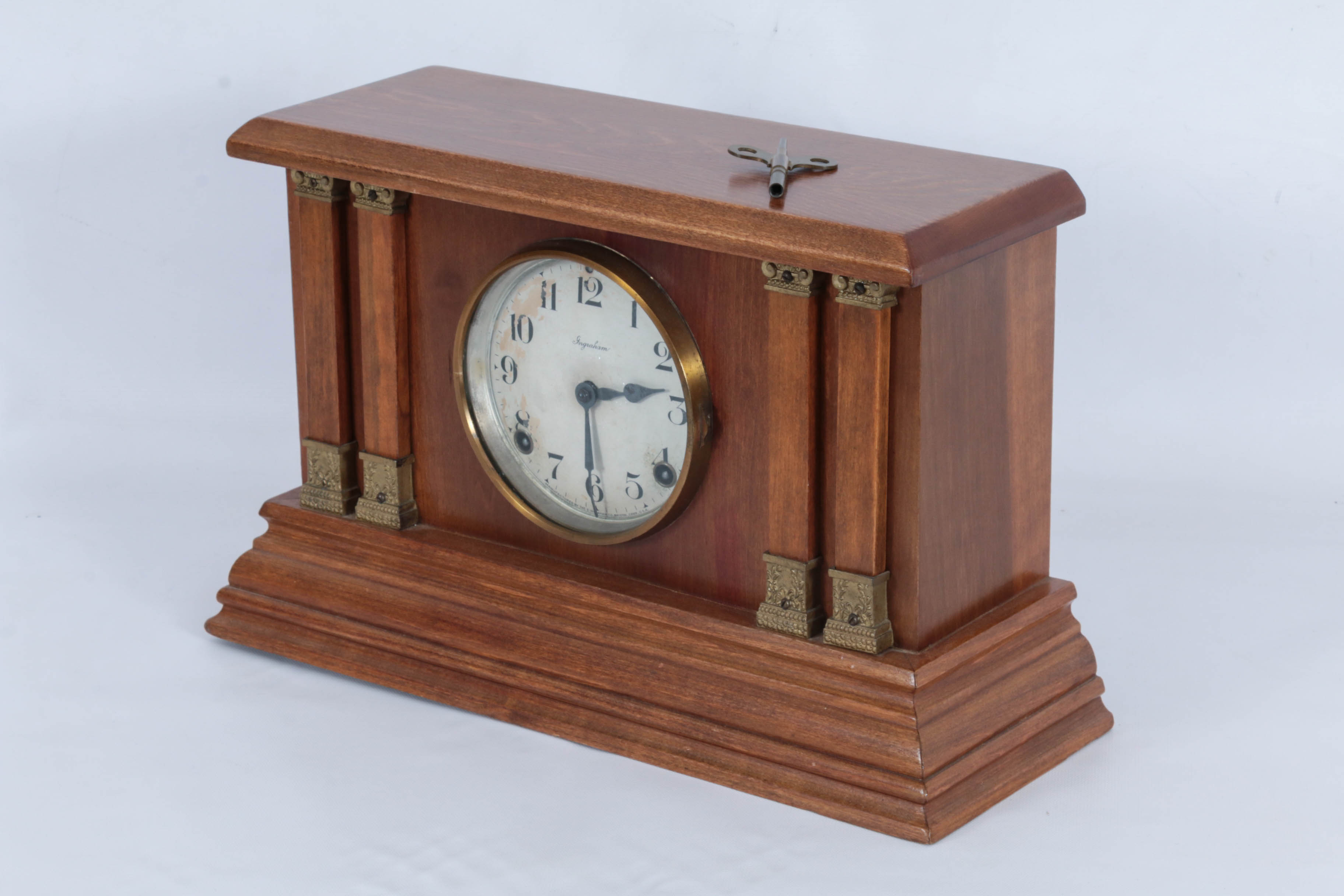 E. Ingraham & Co. Oak "Howard" Mantel Clock, Early 20th Century