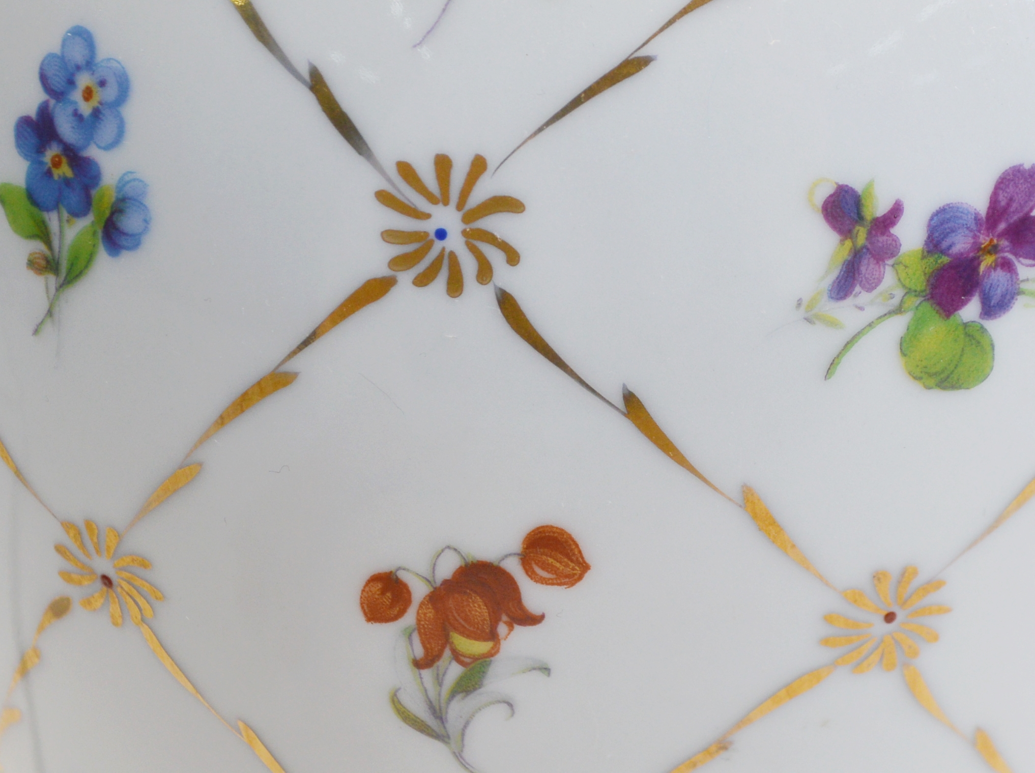 Hand-Painted Porcelain Ginger Jar Table Lamp, Late 20th Century