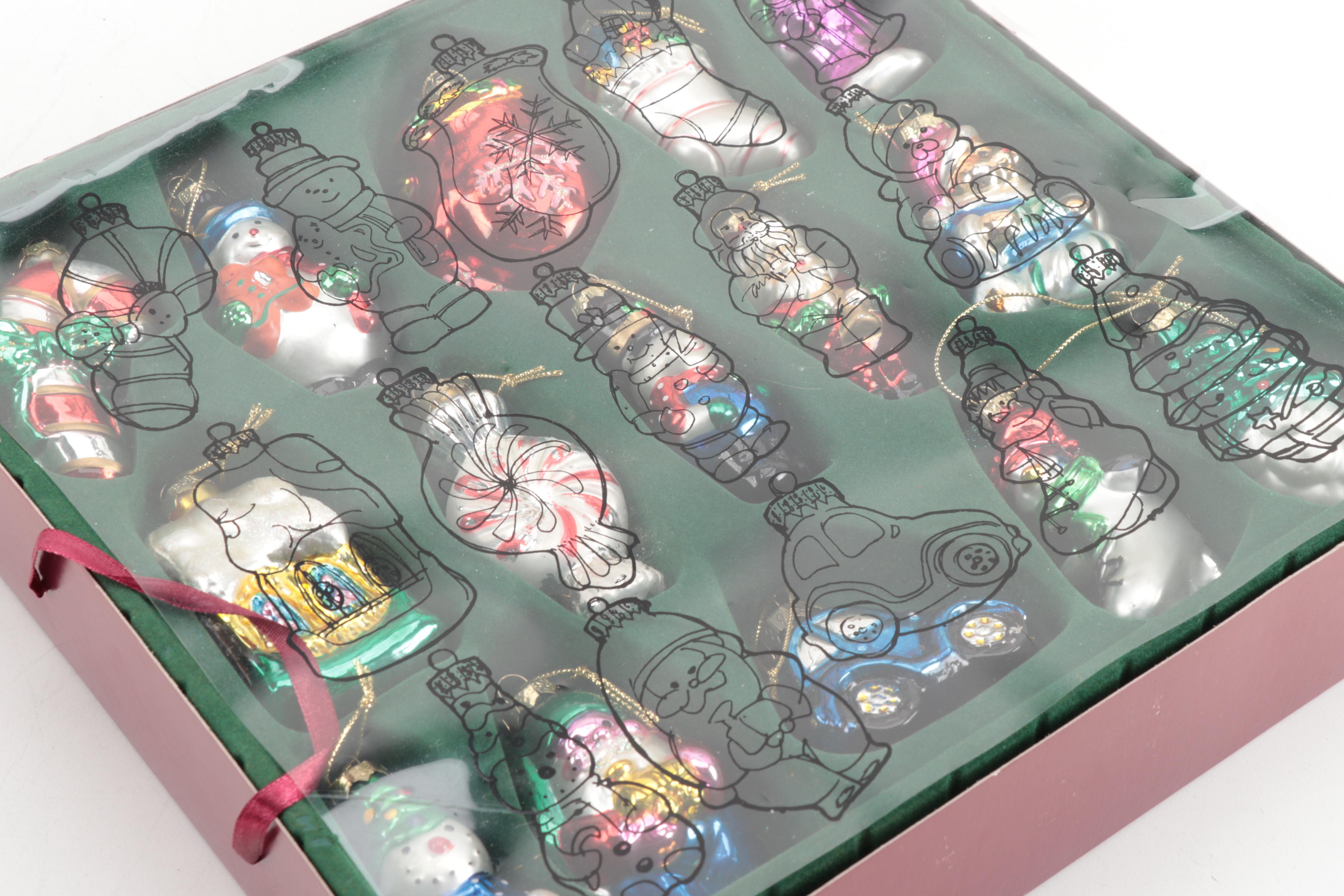 Thomas Pacconi Classics Museum Series Glass Christmas Ornaments, 2000