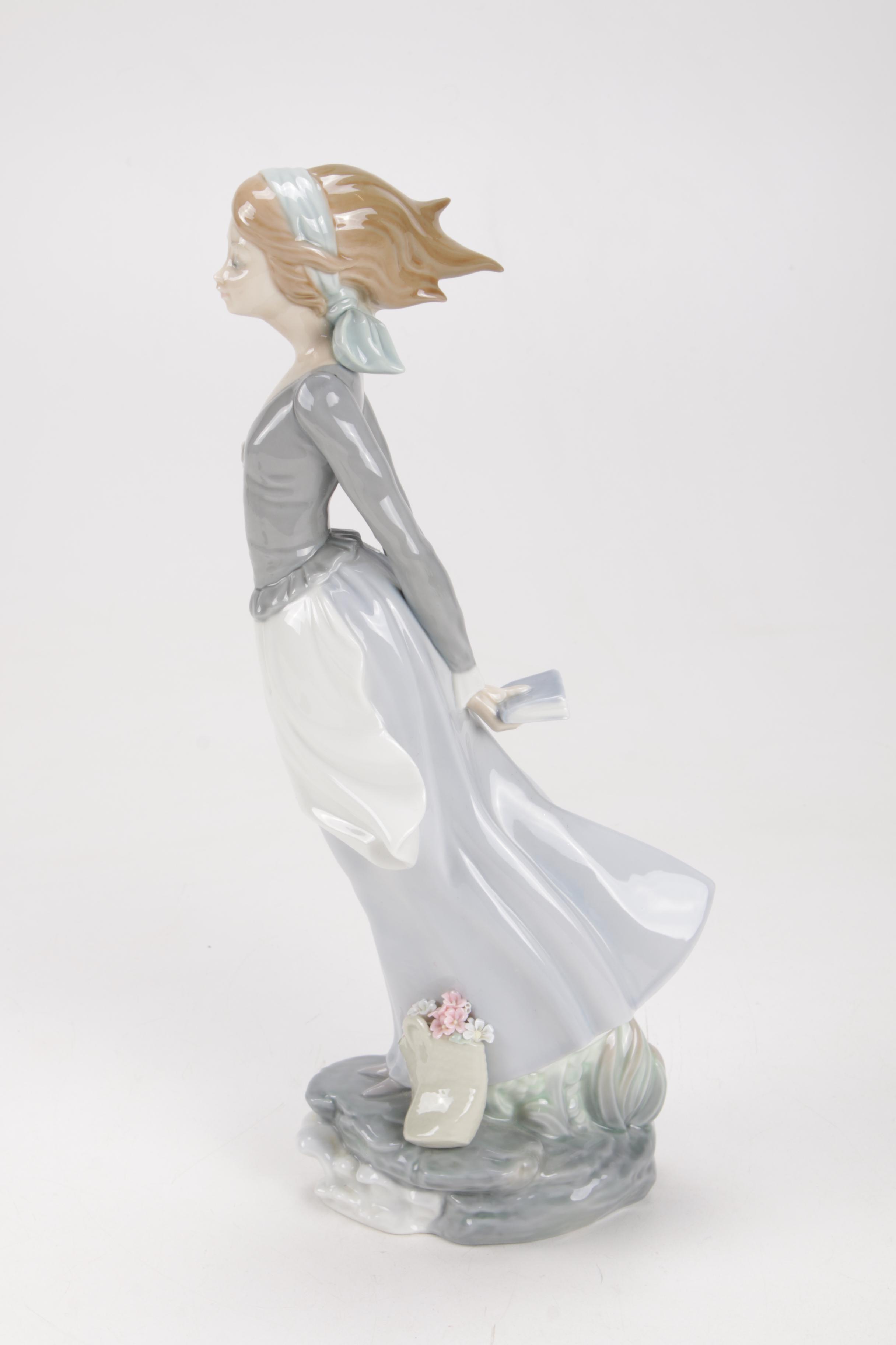 Lladró "Sea Breeze" Porcelain Figurine, Mid to Late 20th Century