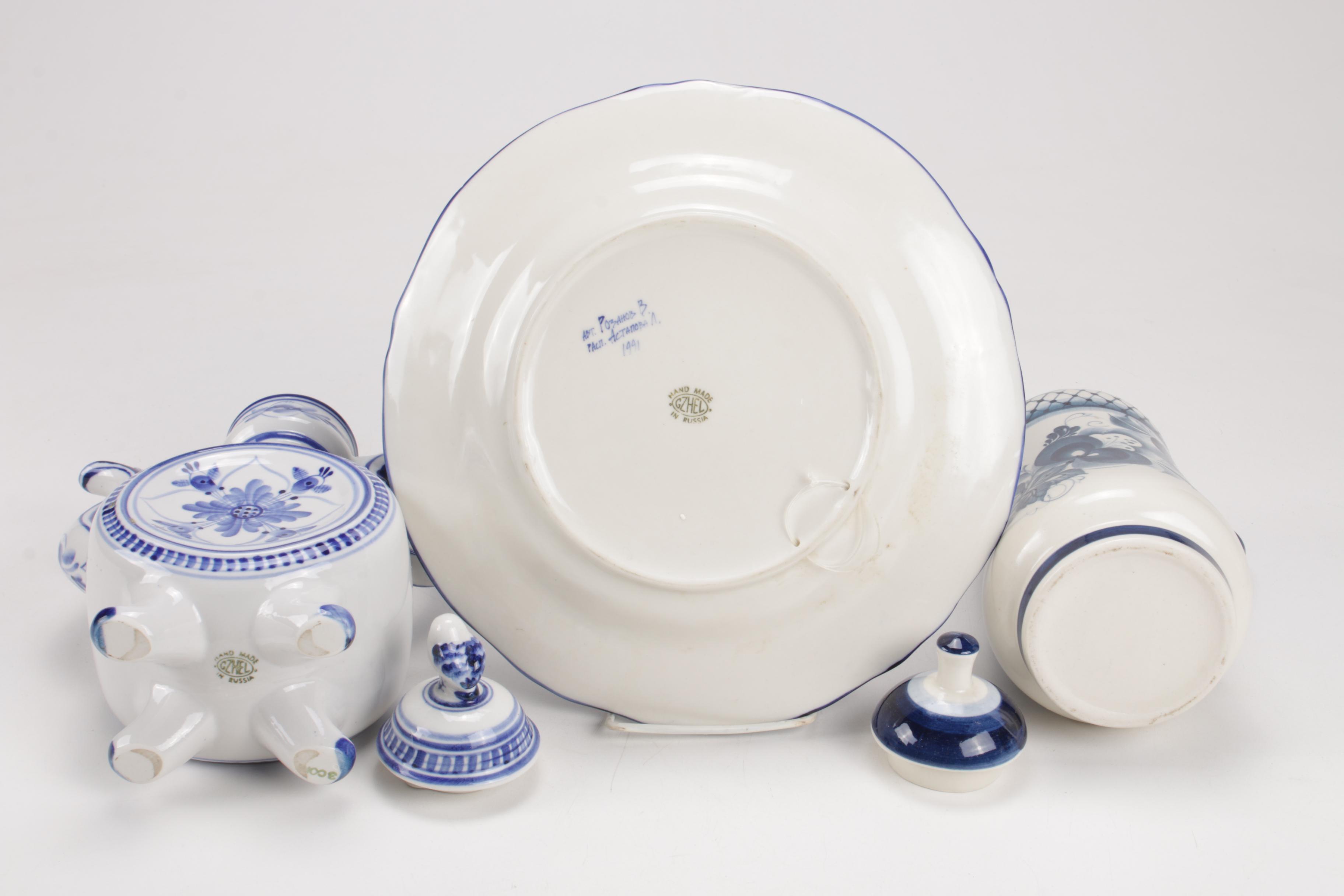Gzhel Hand-Painted Cobalt Blue Floral and White Russian Porcelain