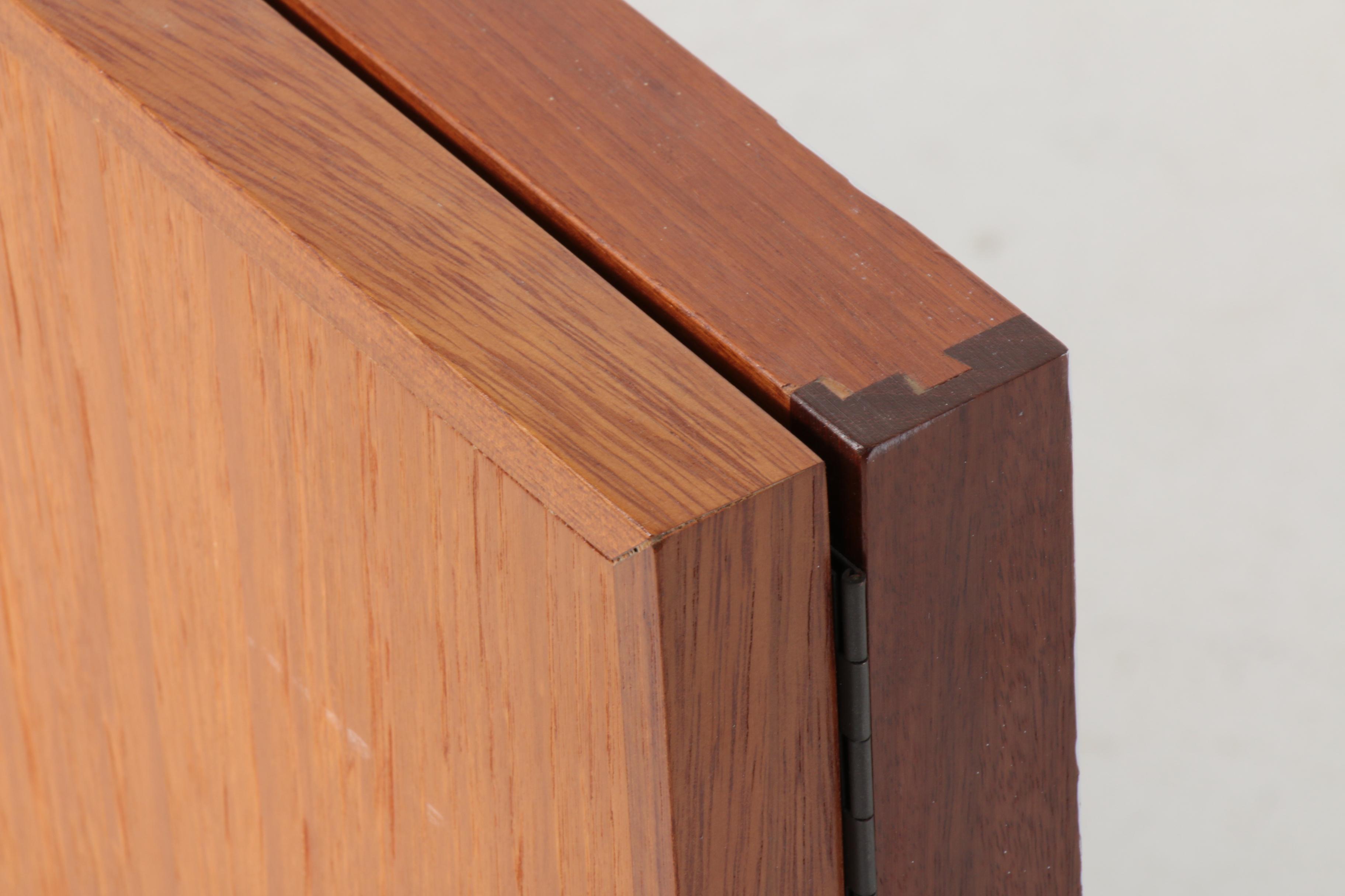 Egan Visual Modern Style Teak Folding White Board with Bulletin Board