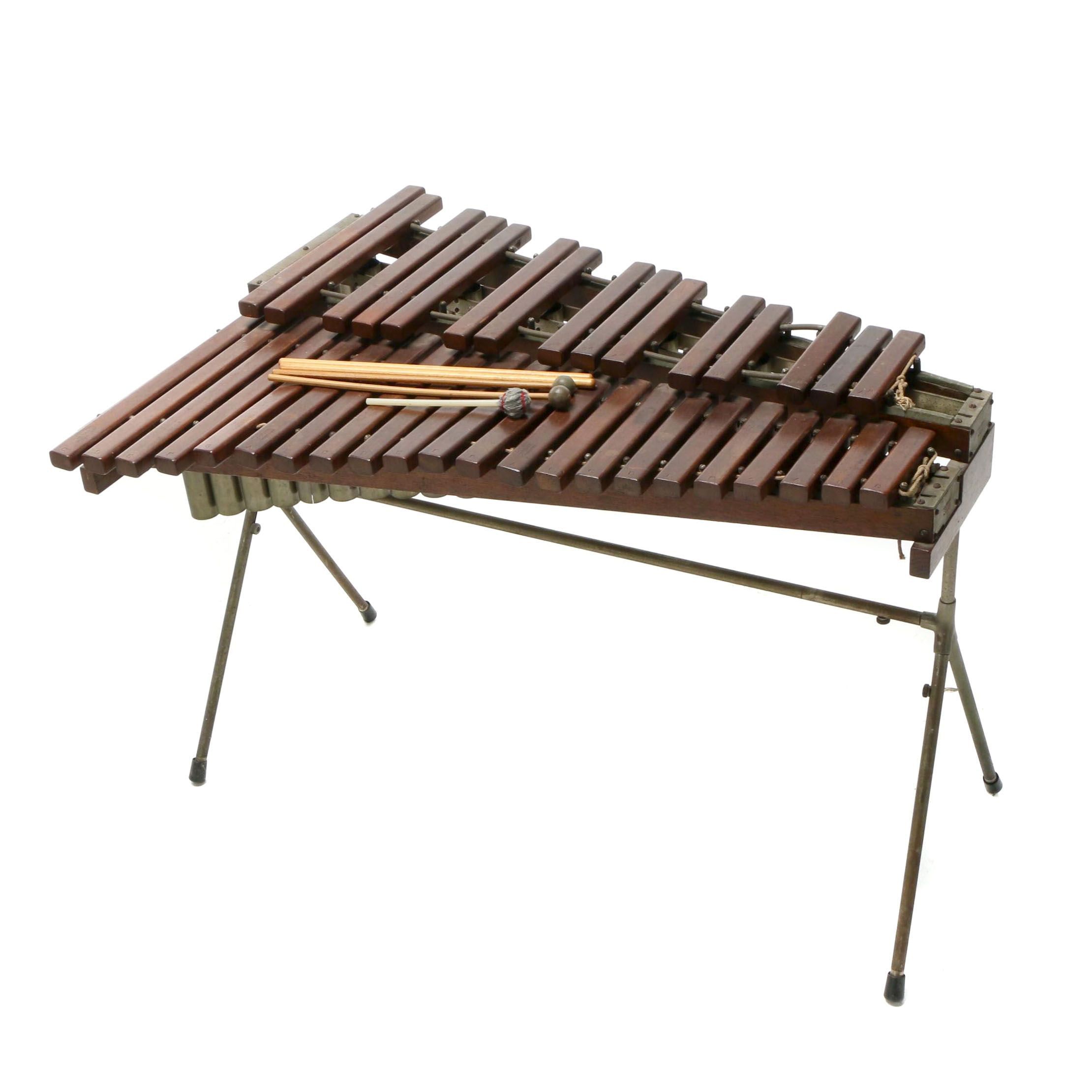 J.C. Deagan Rosewood "Deagan's Drummers No. 844" Xylophone