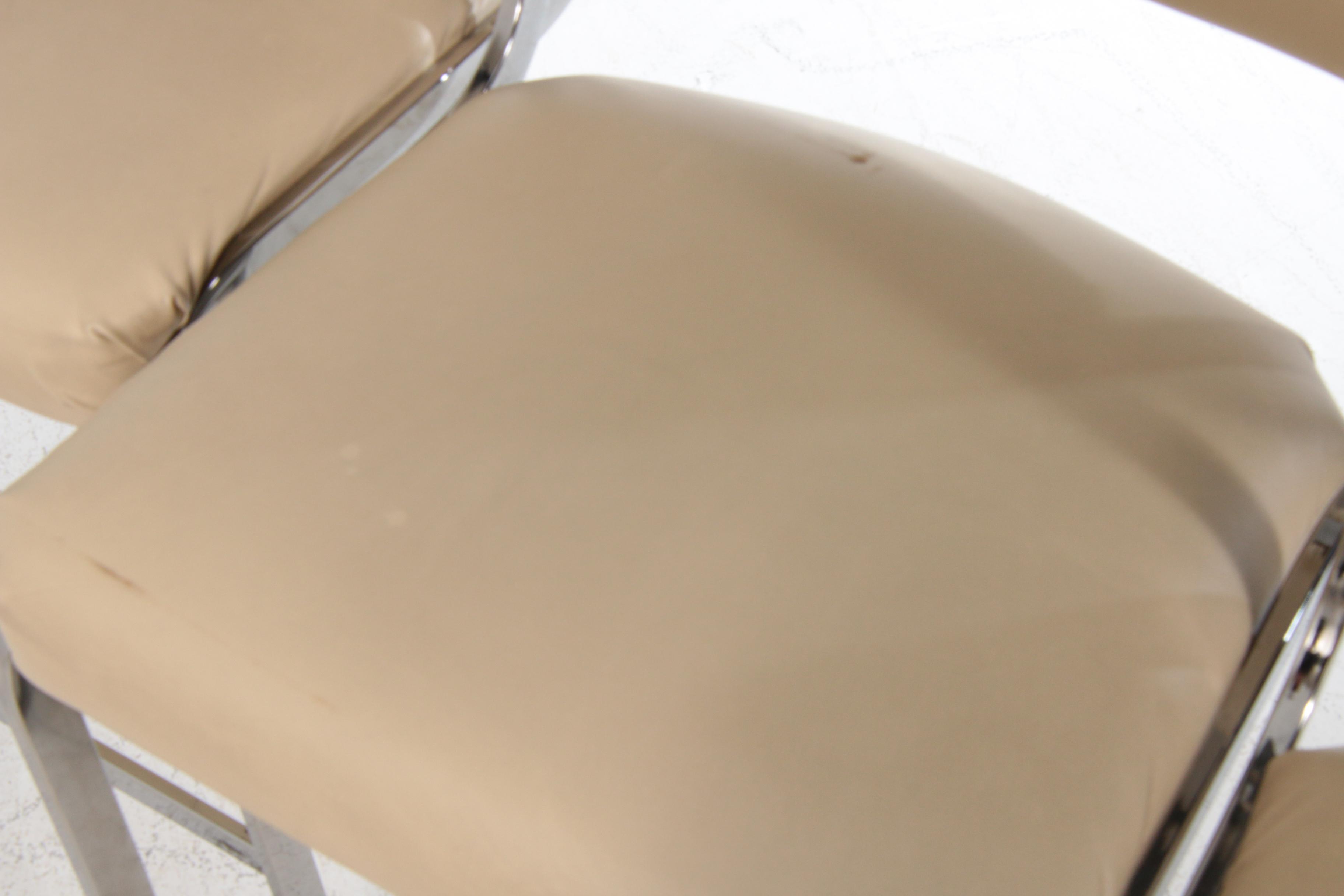 Cal-Style Furniture Mfg. Co. Modernist Chrome and Vinyl Bar Stools, 1990s