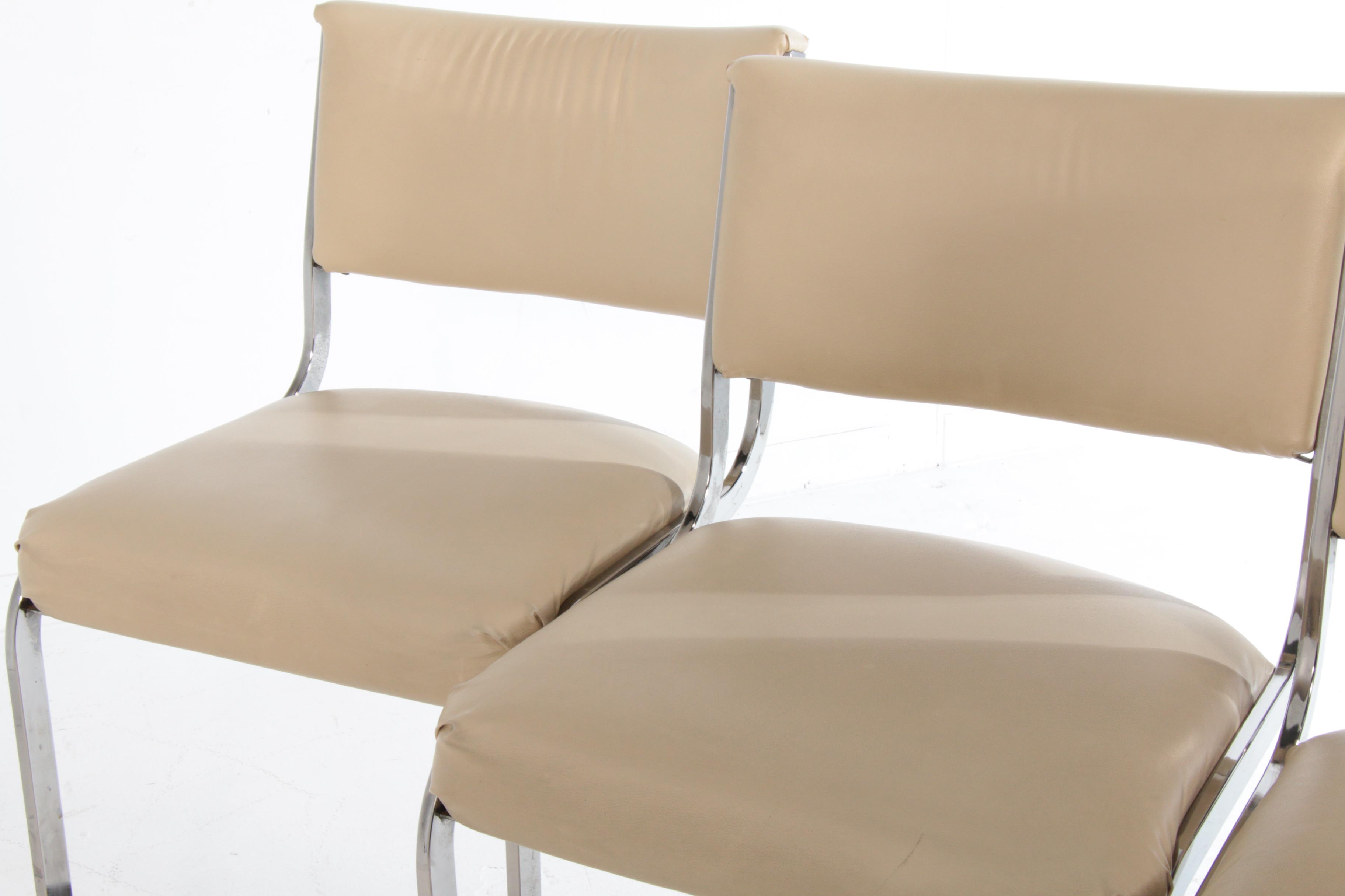 Cal-Style Furniture Mfg. Co. Modernist Chrome and Vinyl Bar Stools, 1990s