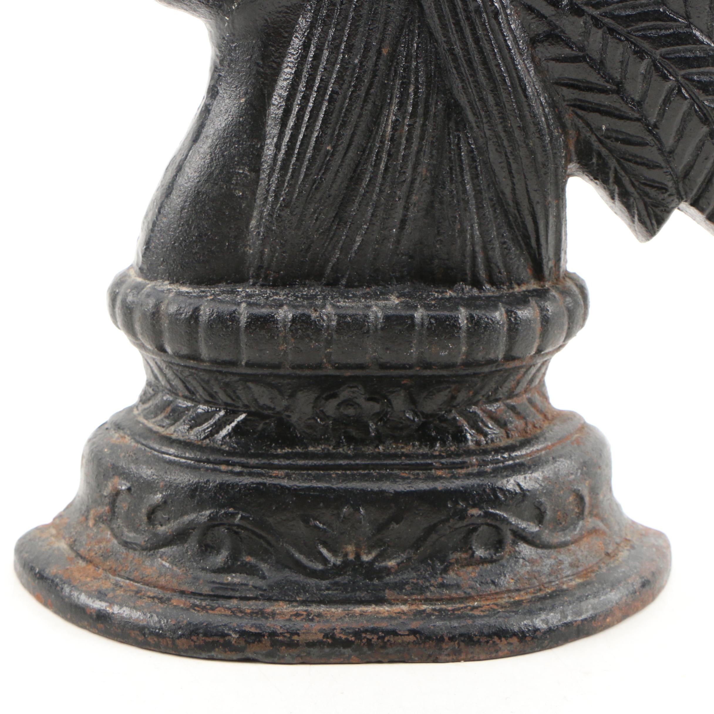 Figural Native American Cast Iron Doorstop, Early to Mid 20th Century