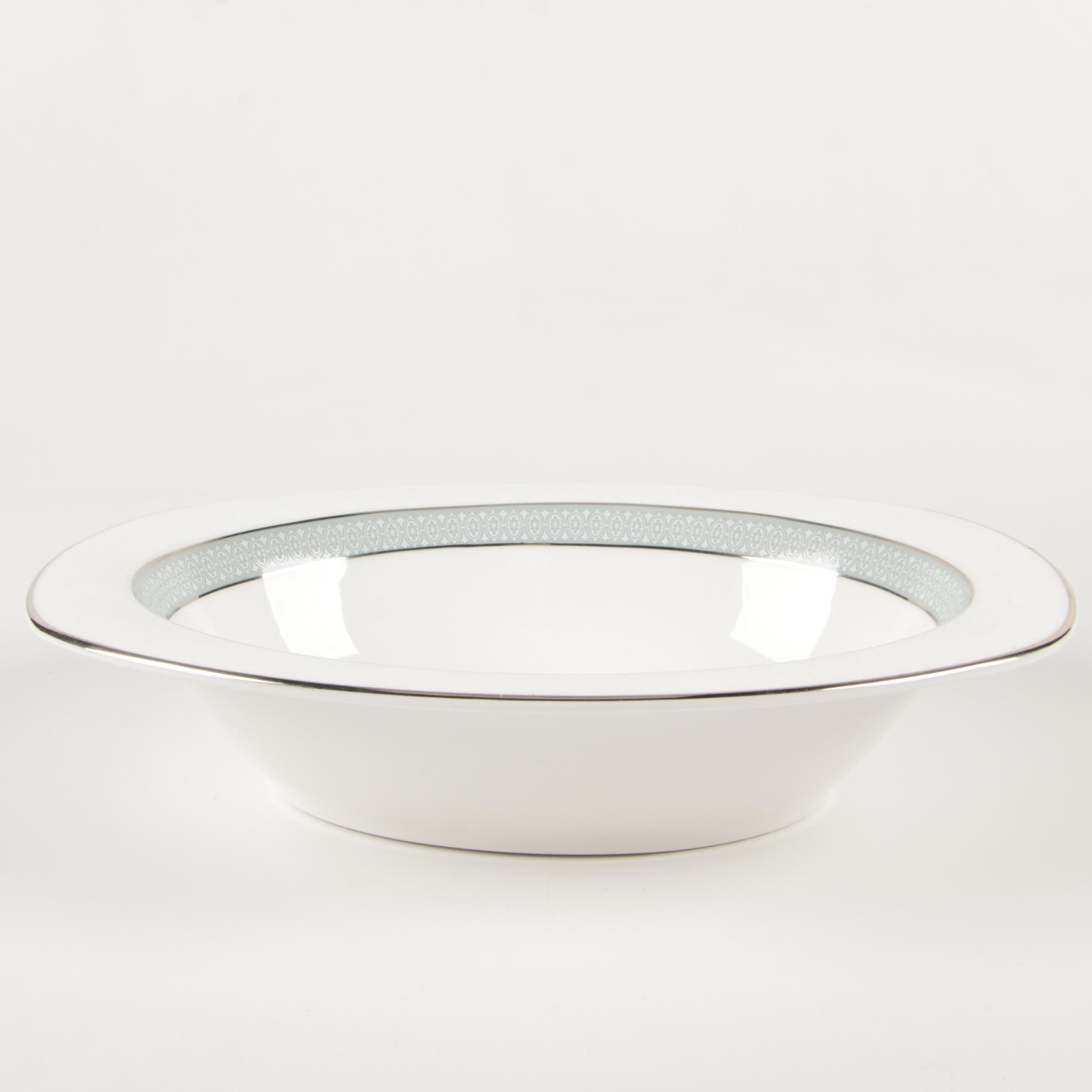 Royal Doulton "Etude" Bone China Dinnerware, Late 20th Century