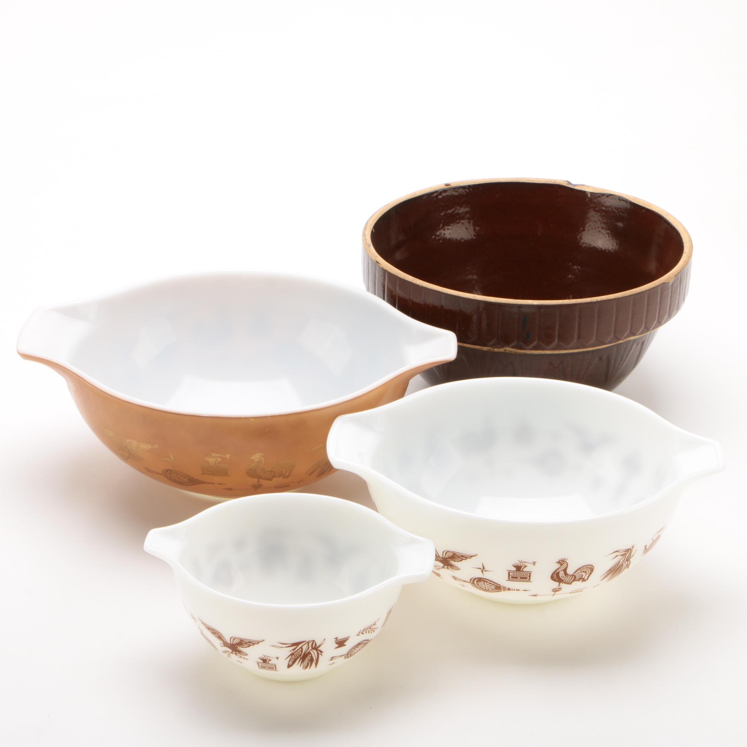 Pyrex 3 Piece Bakeware Set with Stoneware Mixing Bowl, Vintage