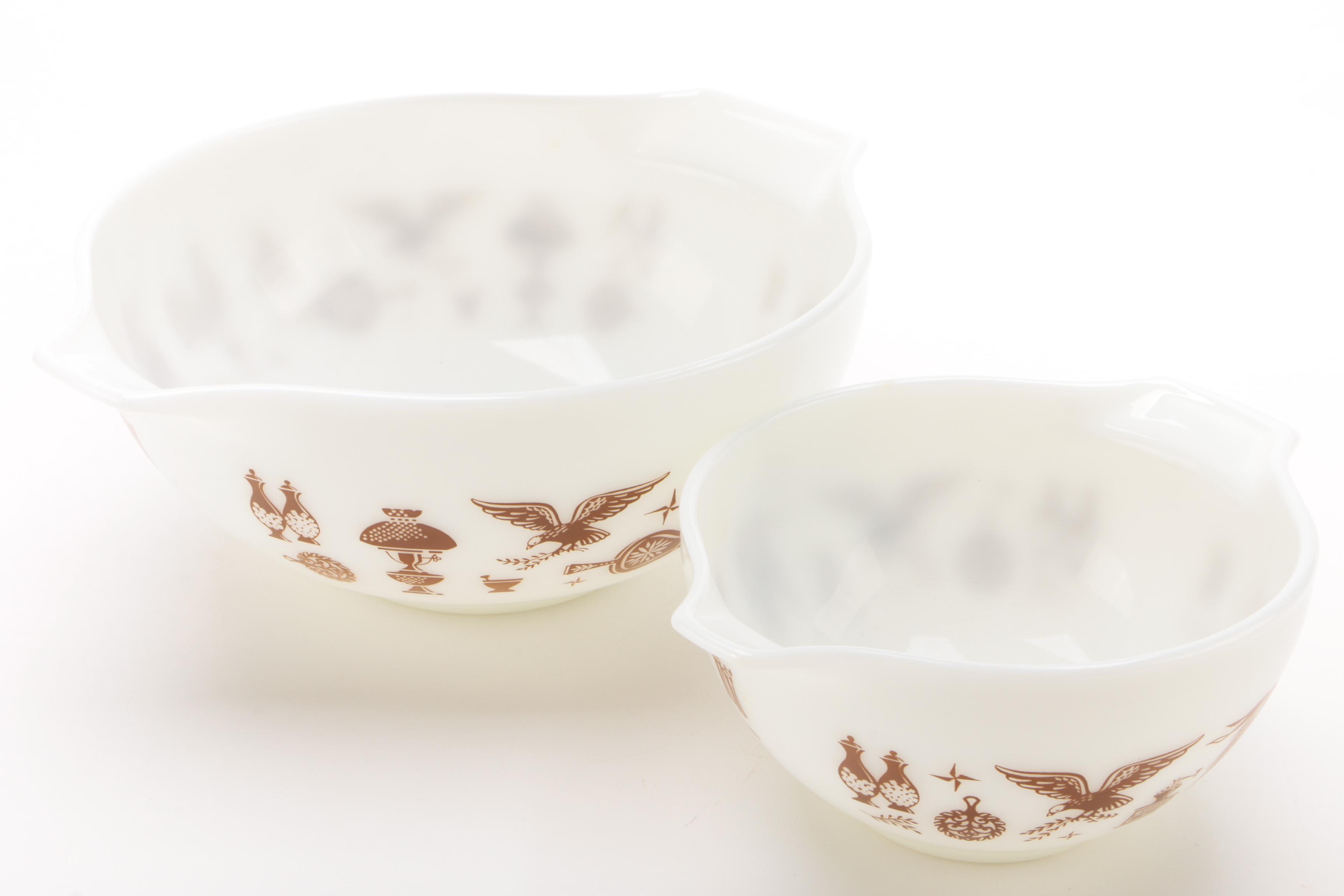 Pyrex 3 Piece Bakeware Set with Stoneware Mixing Bowl, Vintage