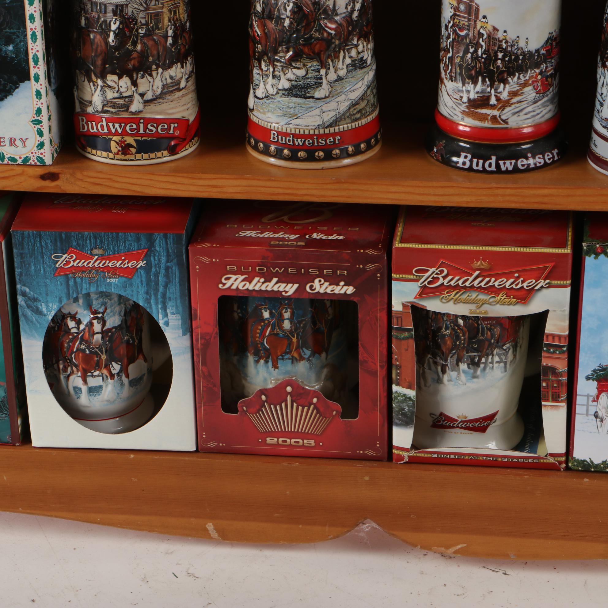 Budweiser Clydesdale Hanging Light-Up Sign With Clock And Budweiser Mug Display