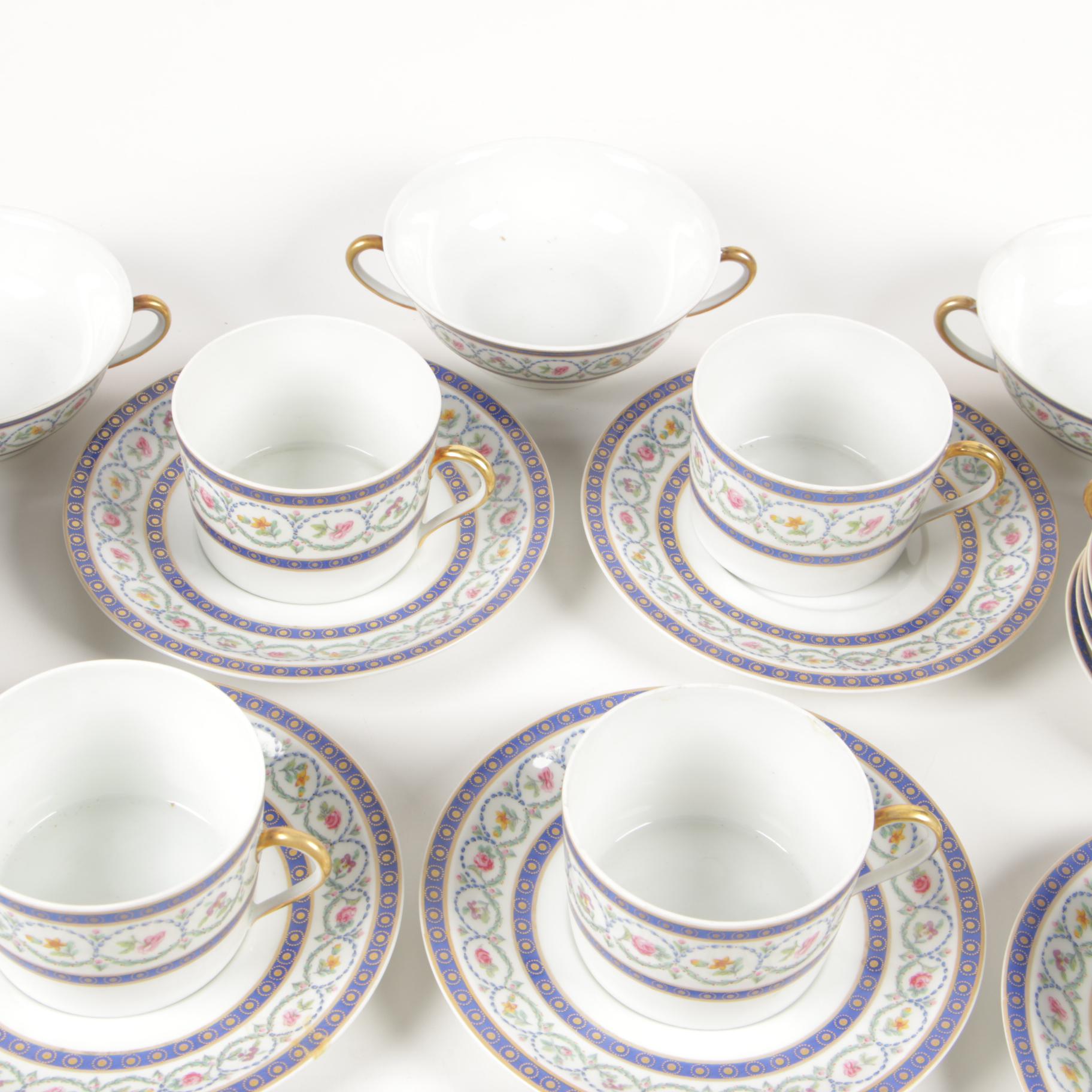 Haviland "Malmaison" Porcelain Dinnerware, Late 20th Century