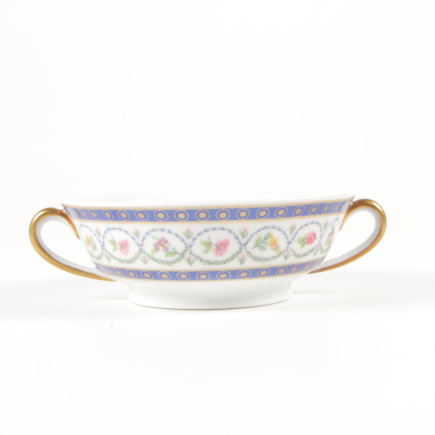 Haviland "Malmaison" Porcelain Dinnerware, Late 20th Century