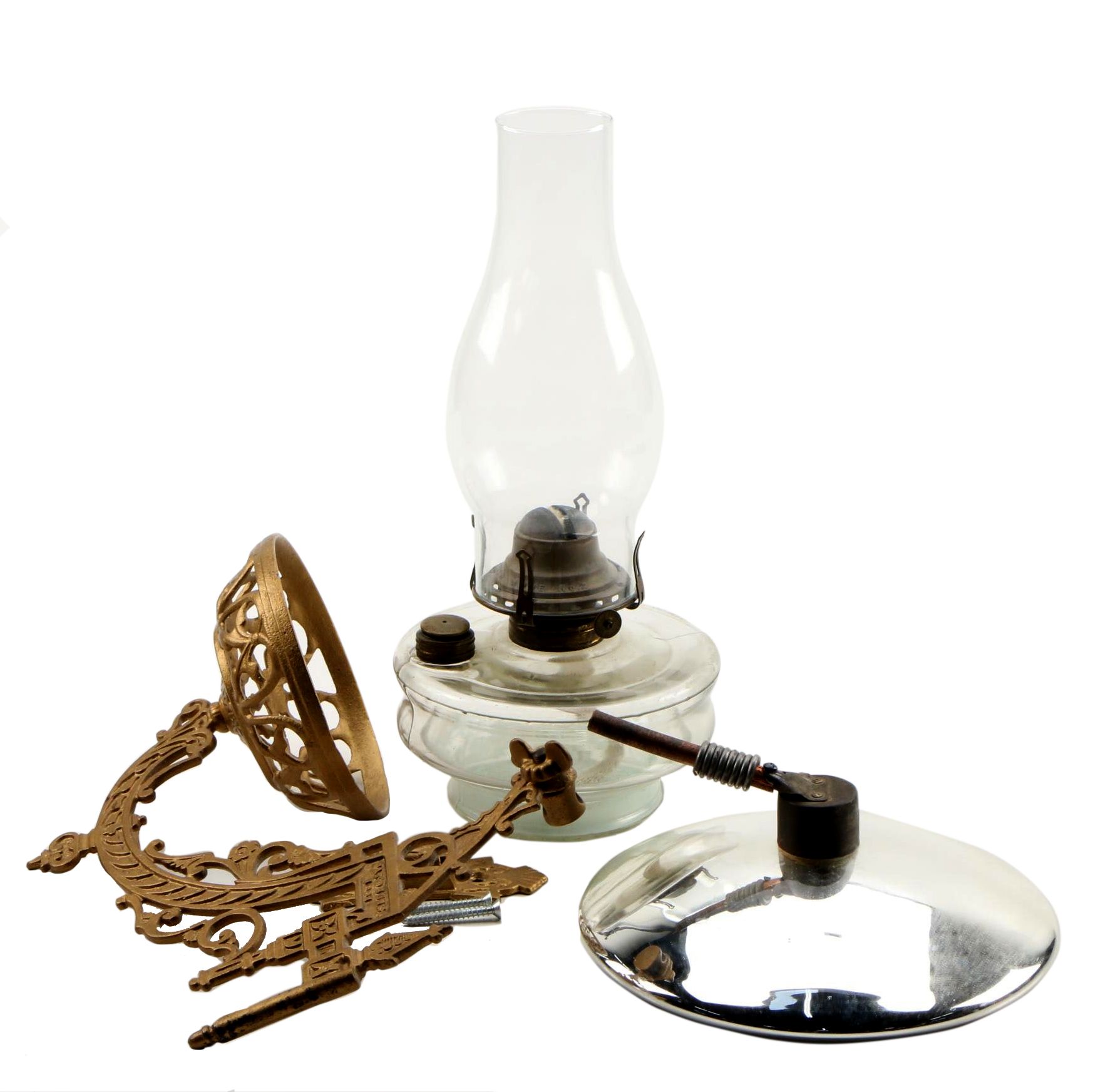 Queen Anne No. 2 Oil Lamp with Mercury Reflector and Wall Bracket, 19th c.