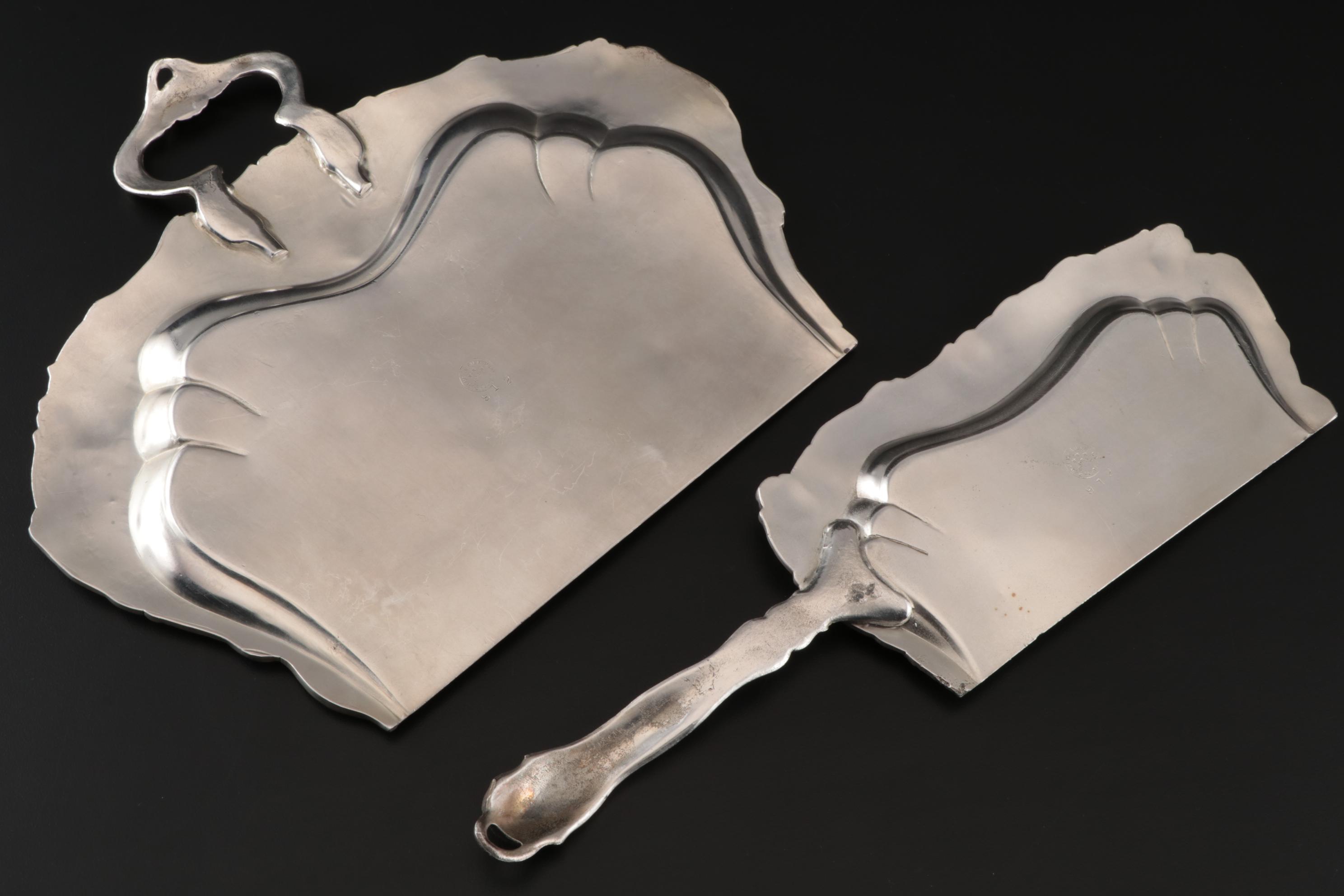 Eureka Silver Co. Art Nouveau Quadruple Plate Silent Butler, Mid-20th Century