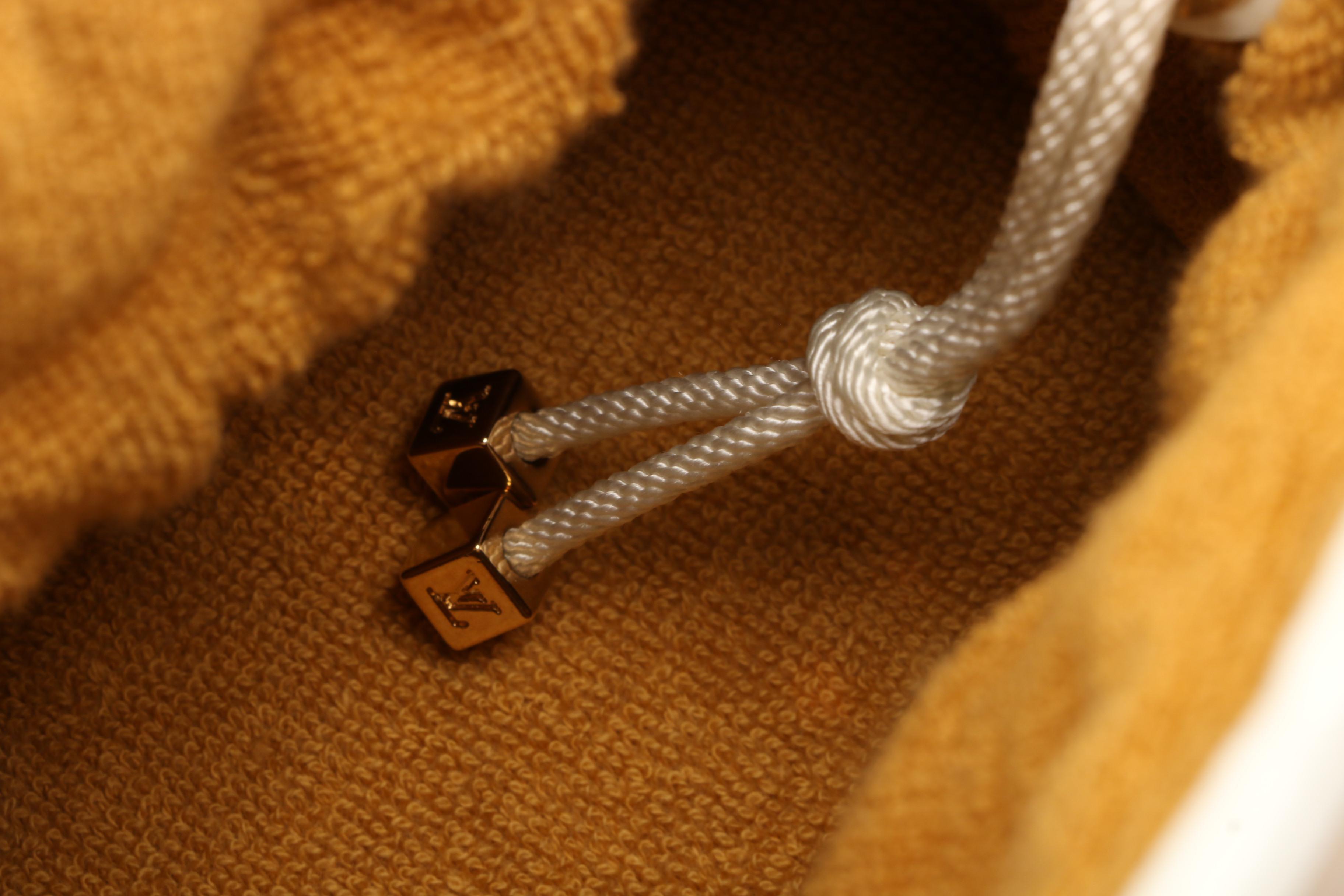 Louis Vuitton Mini Lagoon Bag Tote, in Vinyl Epi Pliage and Leather