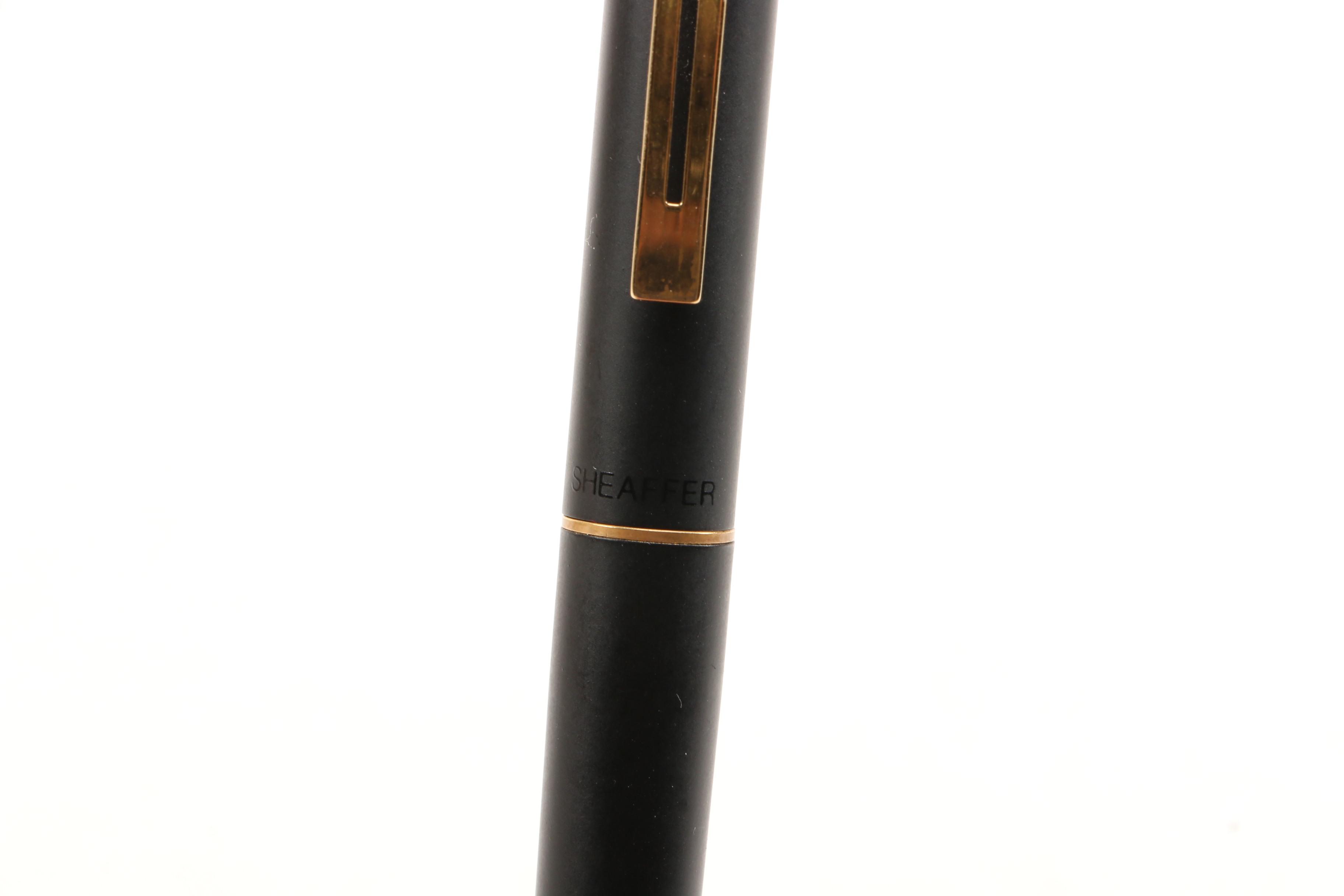Sheaffer Targa Black Lacquer Fountain Pen with 14K Gold Nib