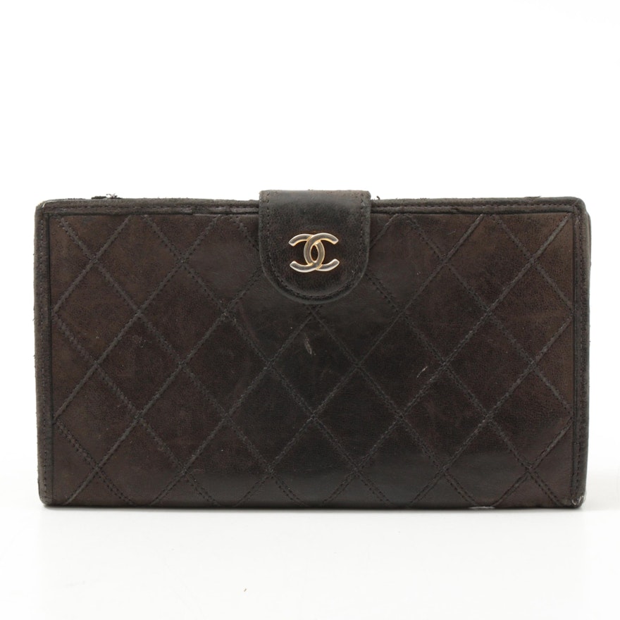 Chanel Diamond Stitch Black Lambskin Leather Wallet with CC Flap