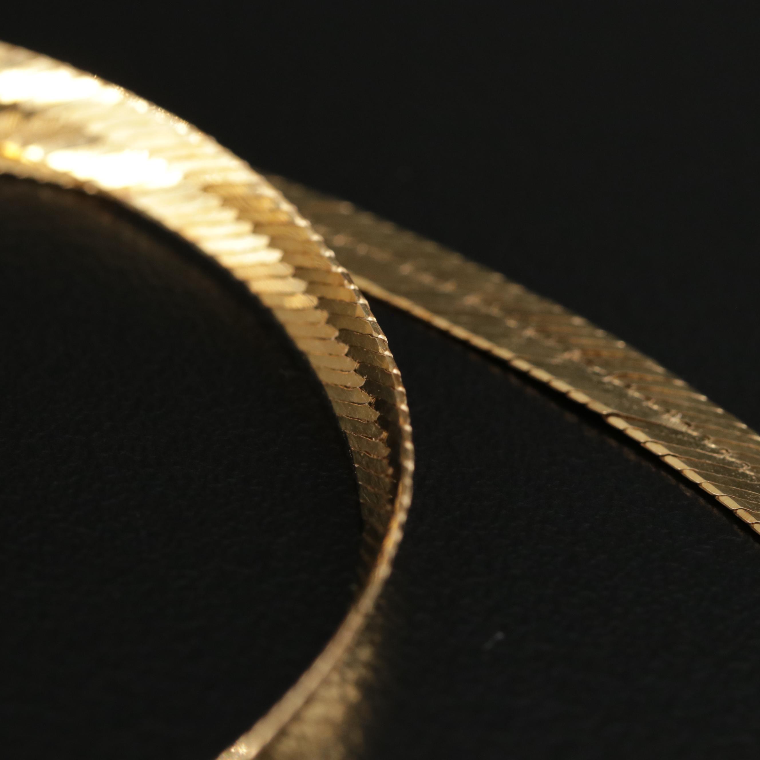 18K Yellow Gold Herringbone Chain Necklace