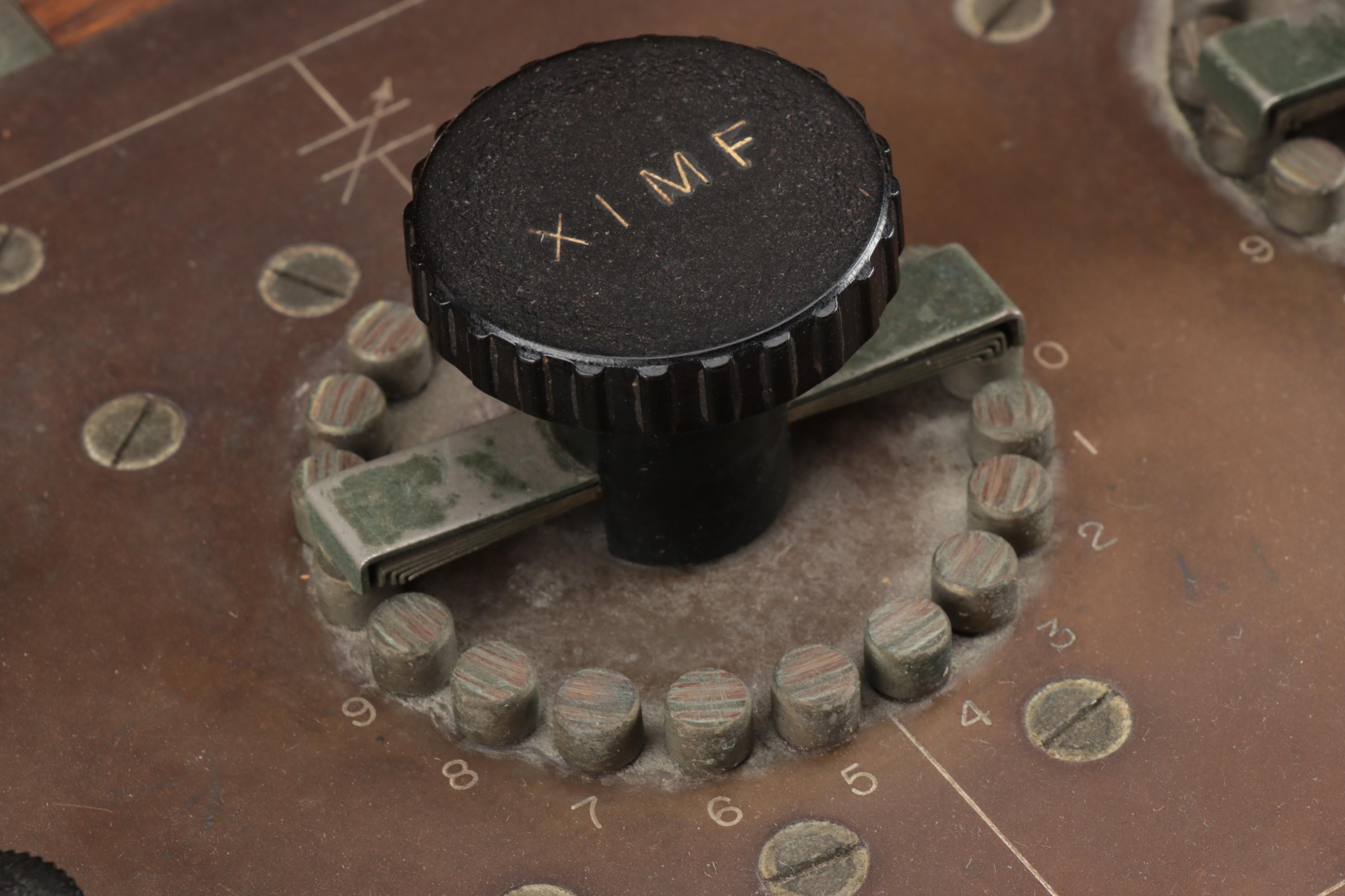 Leeds & Northrup Company, Philadelphia, Decade Capacitor In Oak Case, Vintage